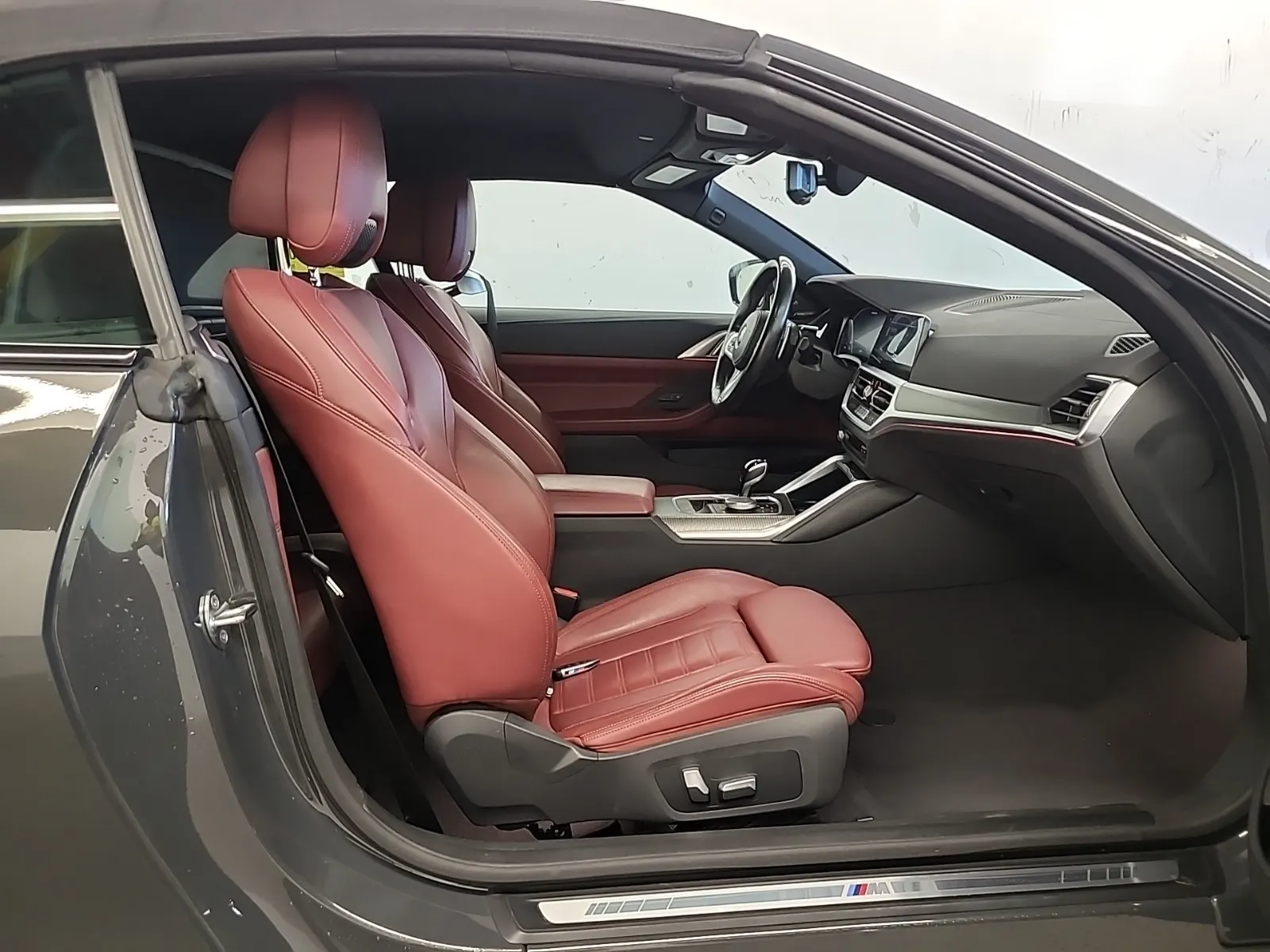 Right Side Interior Photo