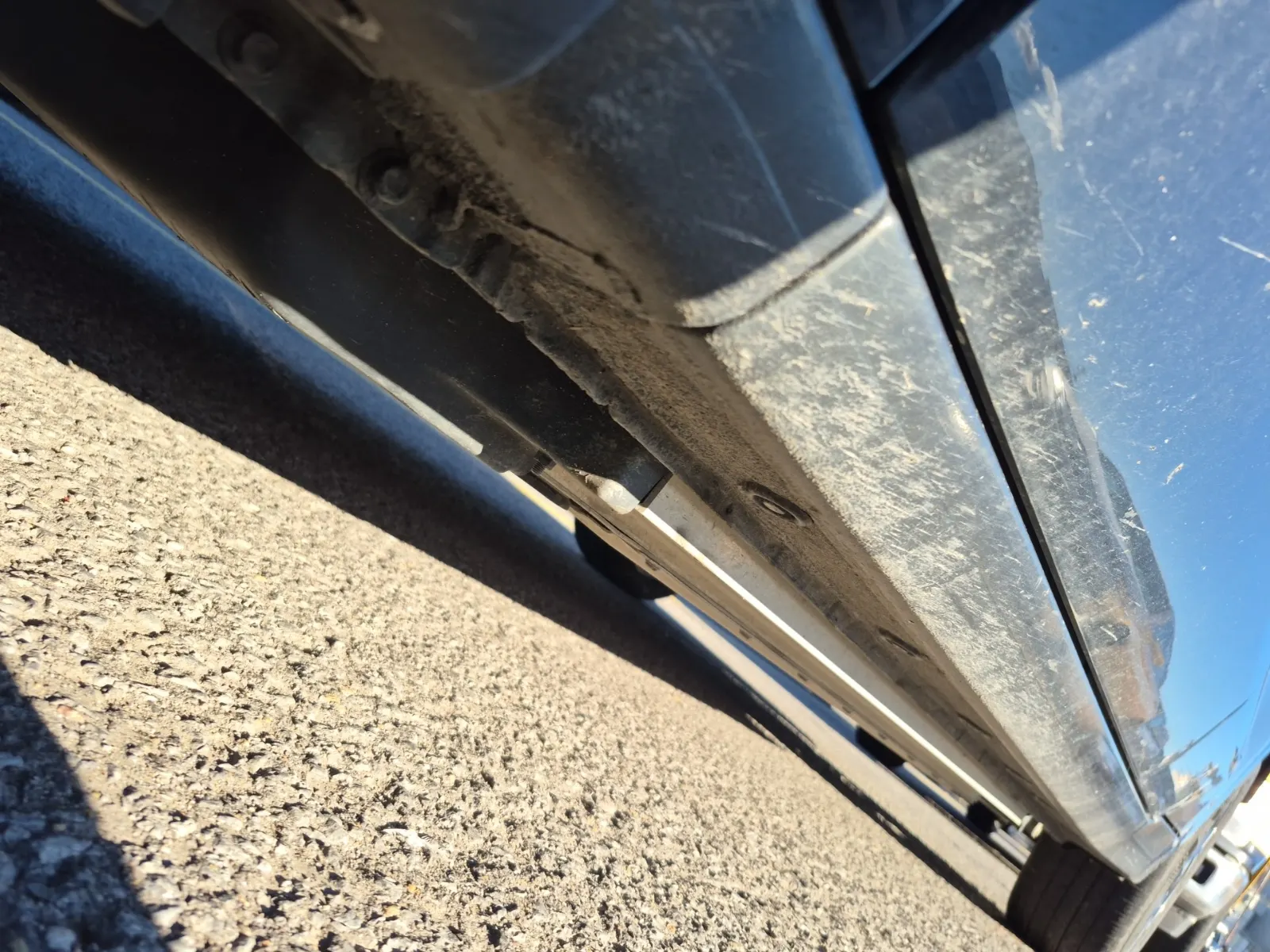 Undercarriage - Driver Photo