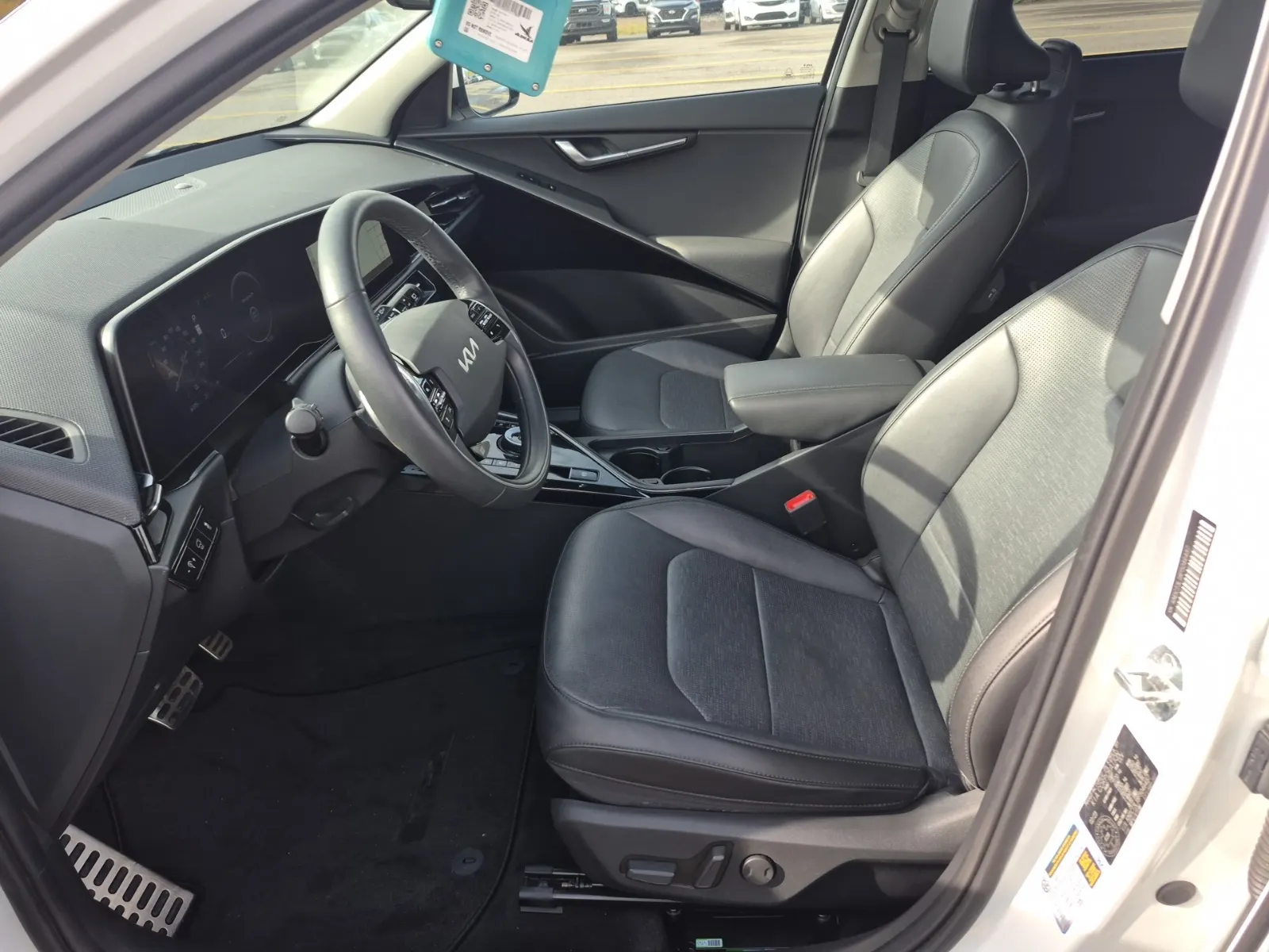 Front Interior Photo