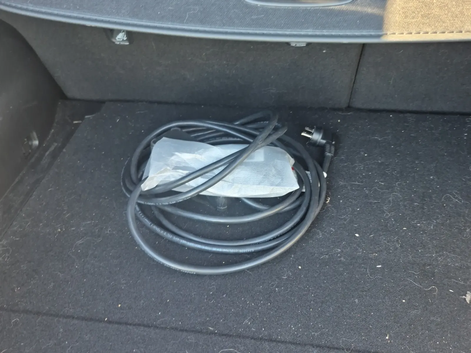 Charging Cable Photo