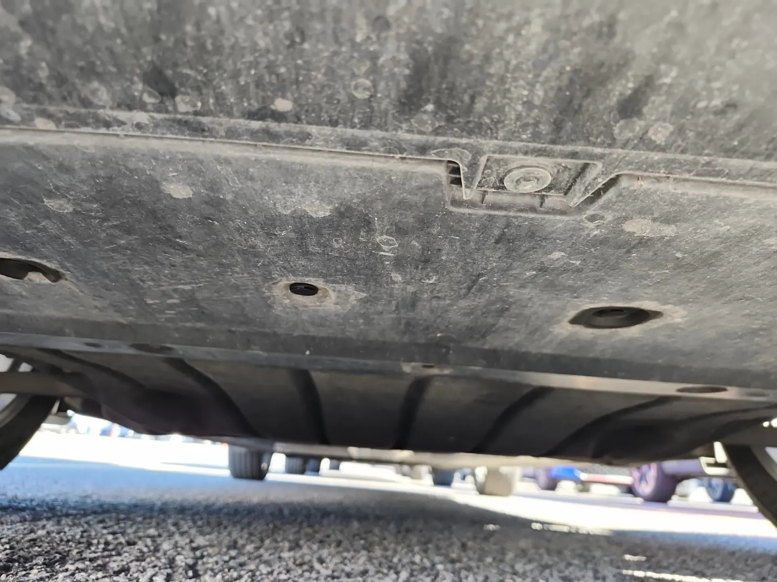 Undercarriage - Front Photo
