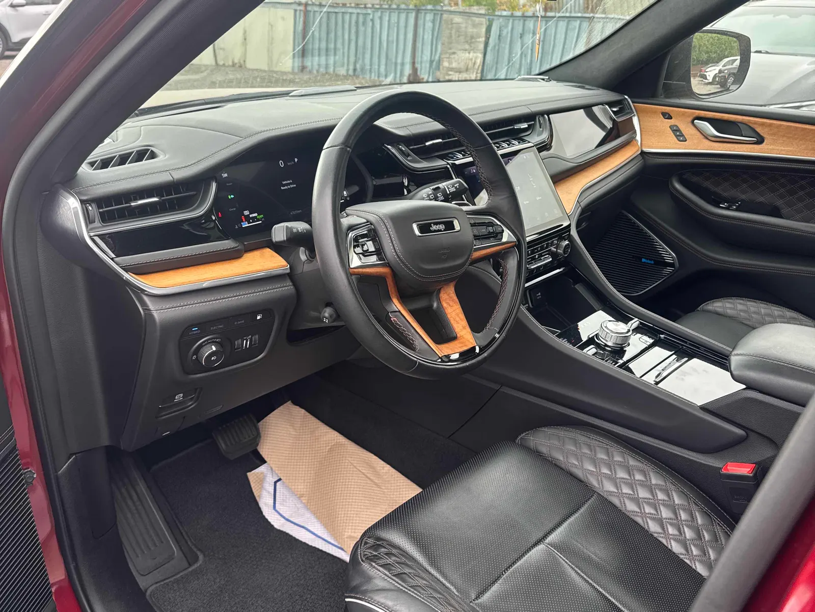 Interior driver side