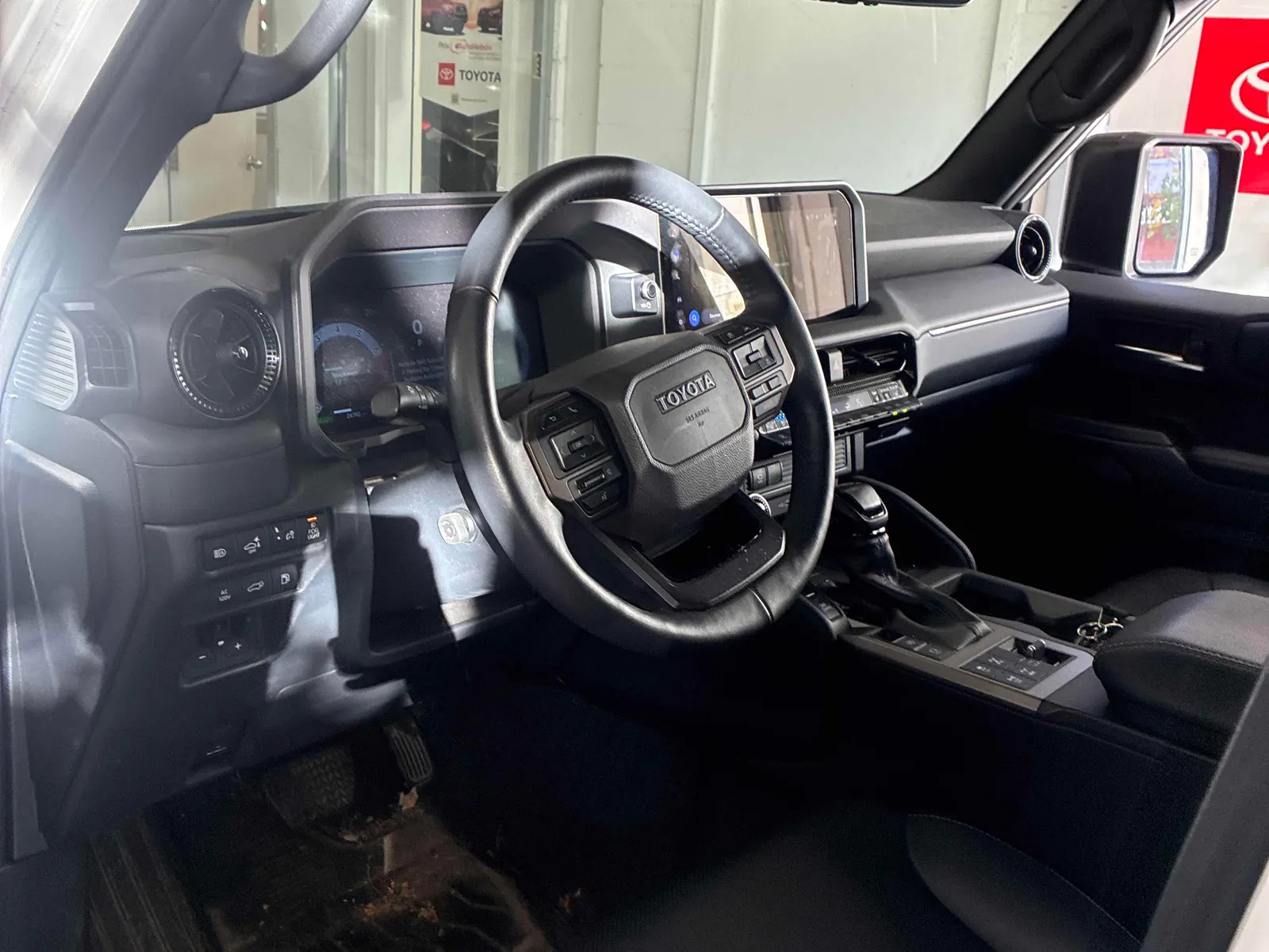 Interior driver side