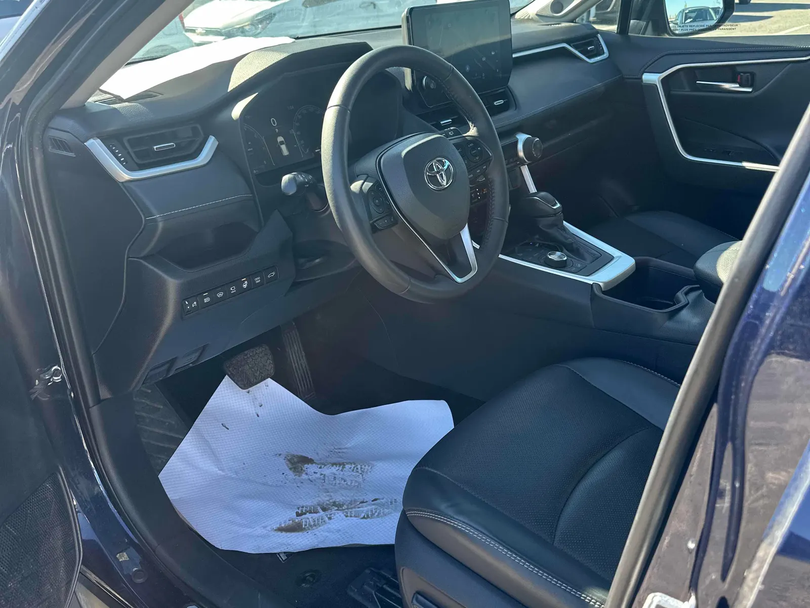 Interior driver side