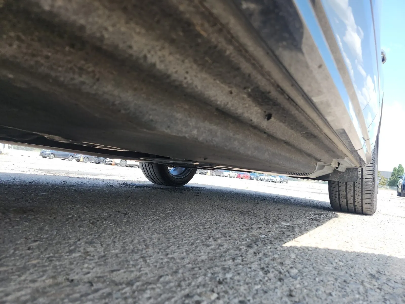 Undercarriage - Driver Photo