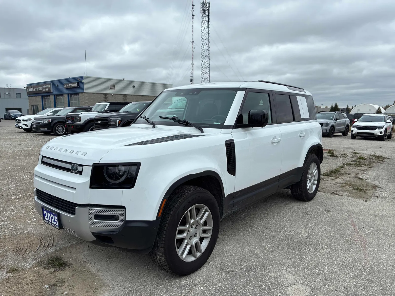 2025 Land Rover Defender