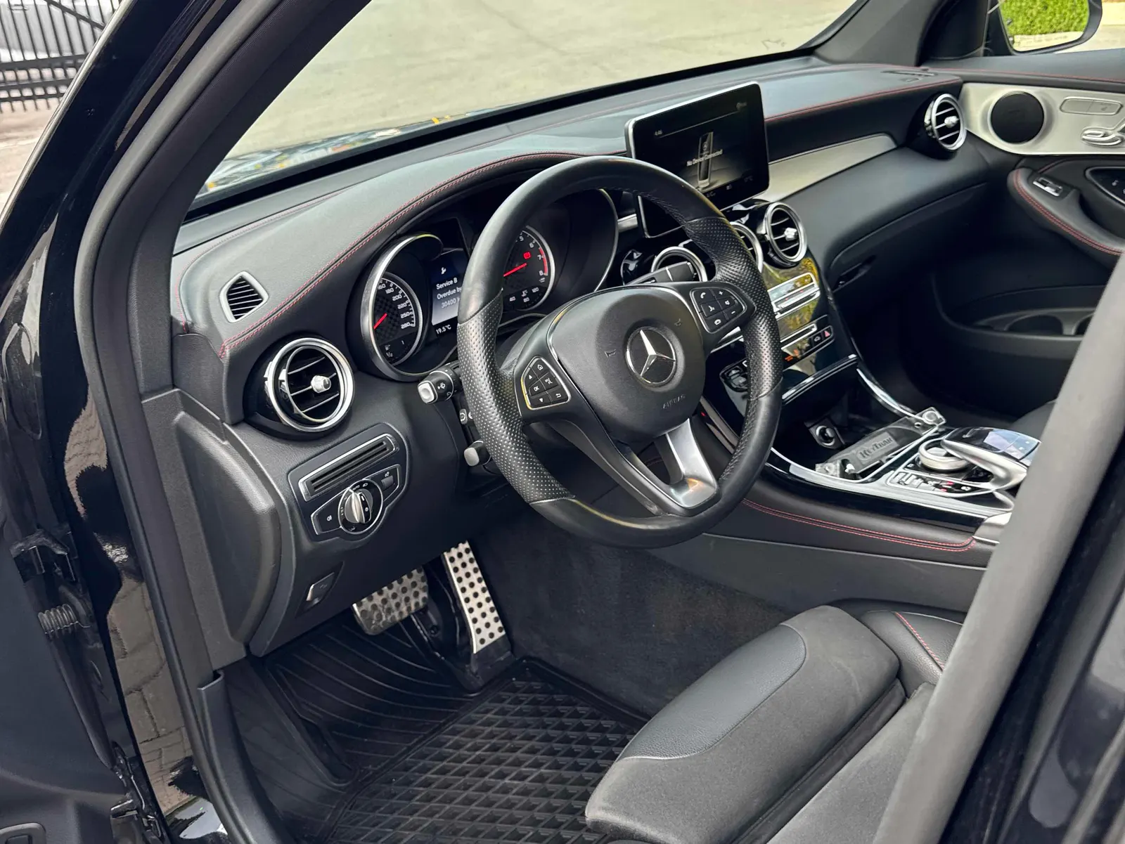 Interior driver side