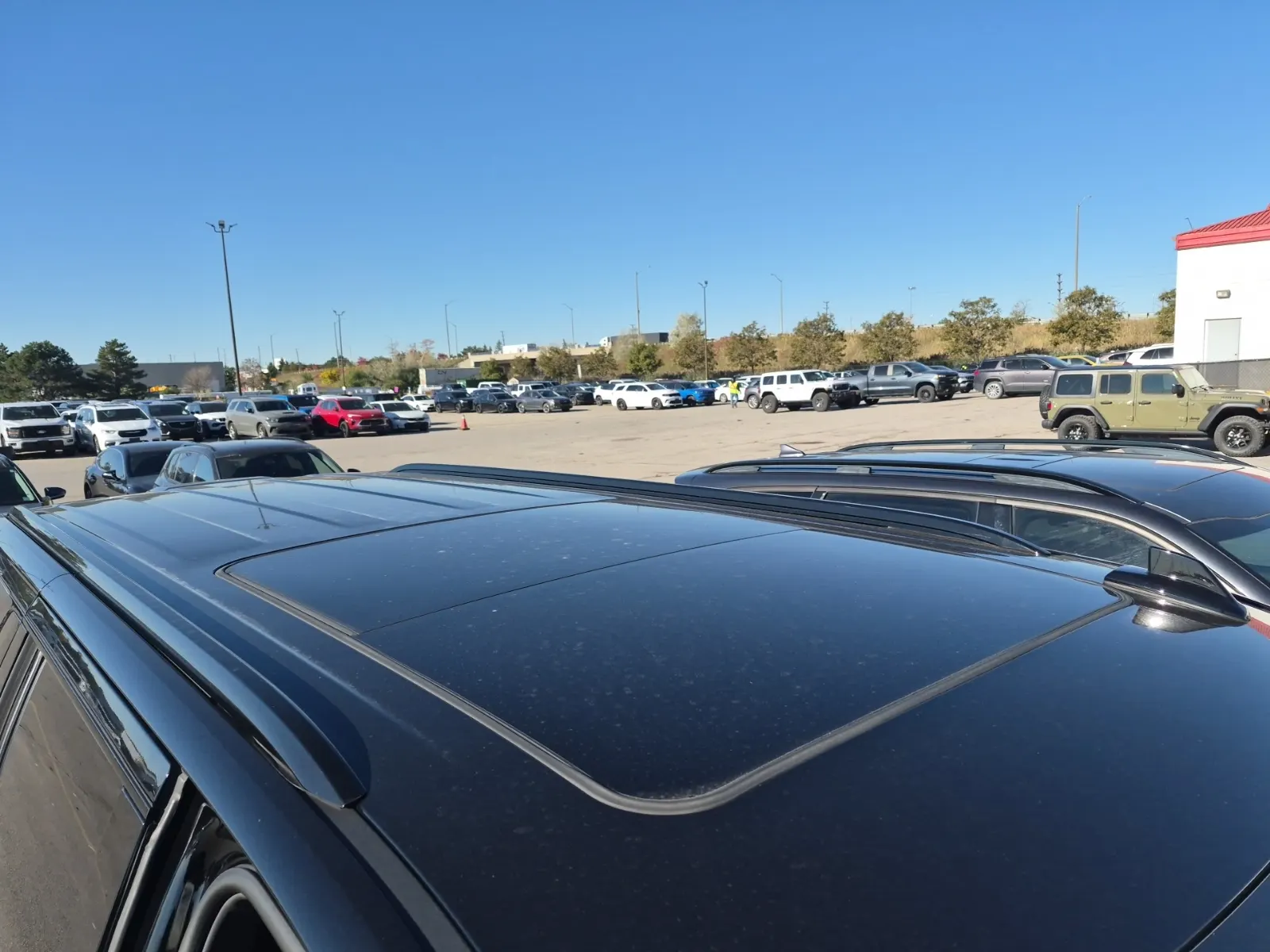 Exterior Roof Photo