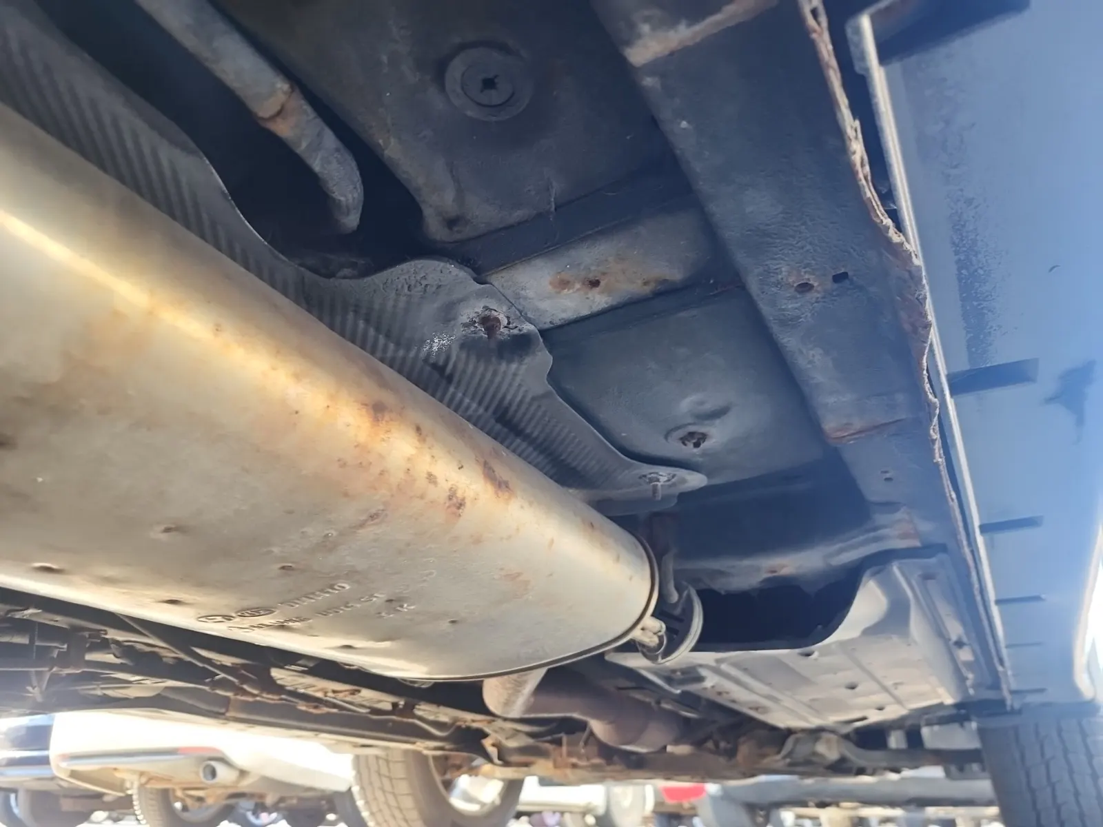 Undercarriage - Passenger Photo