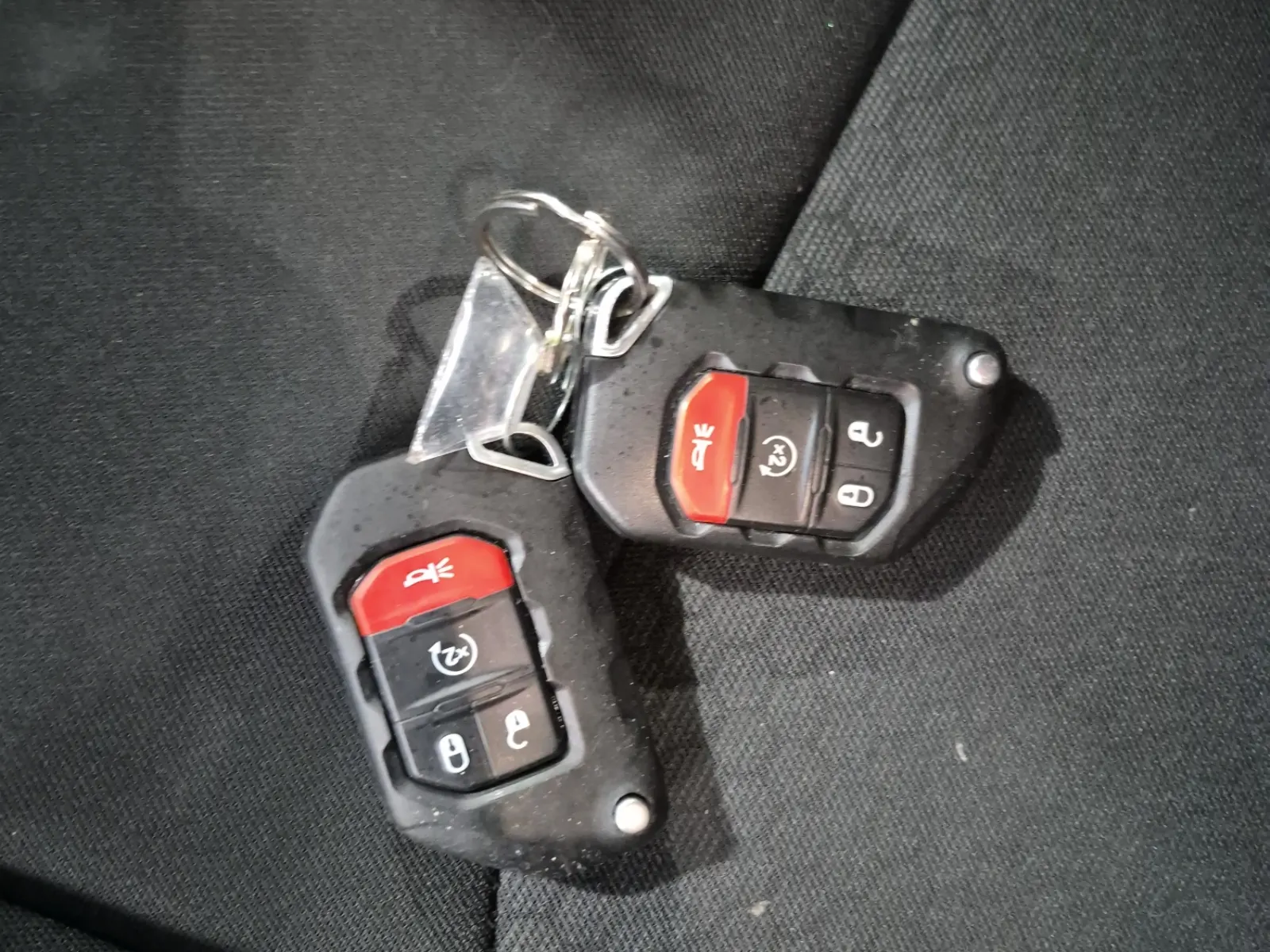 Keys/Fobs/Manual Photo