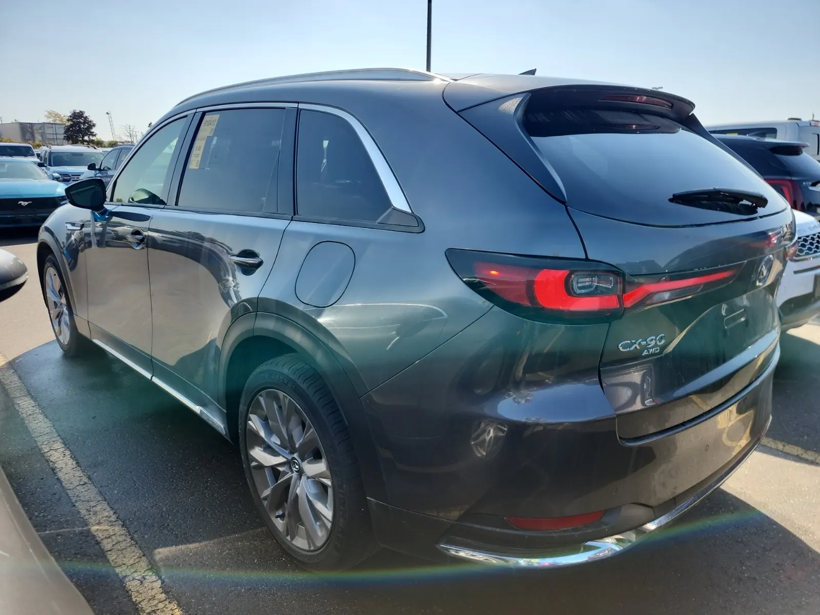 Driver Rear 3/4 Photo