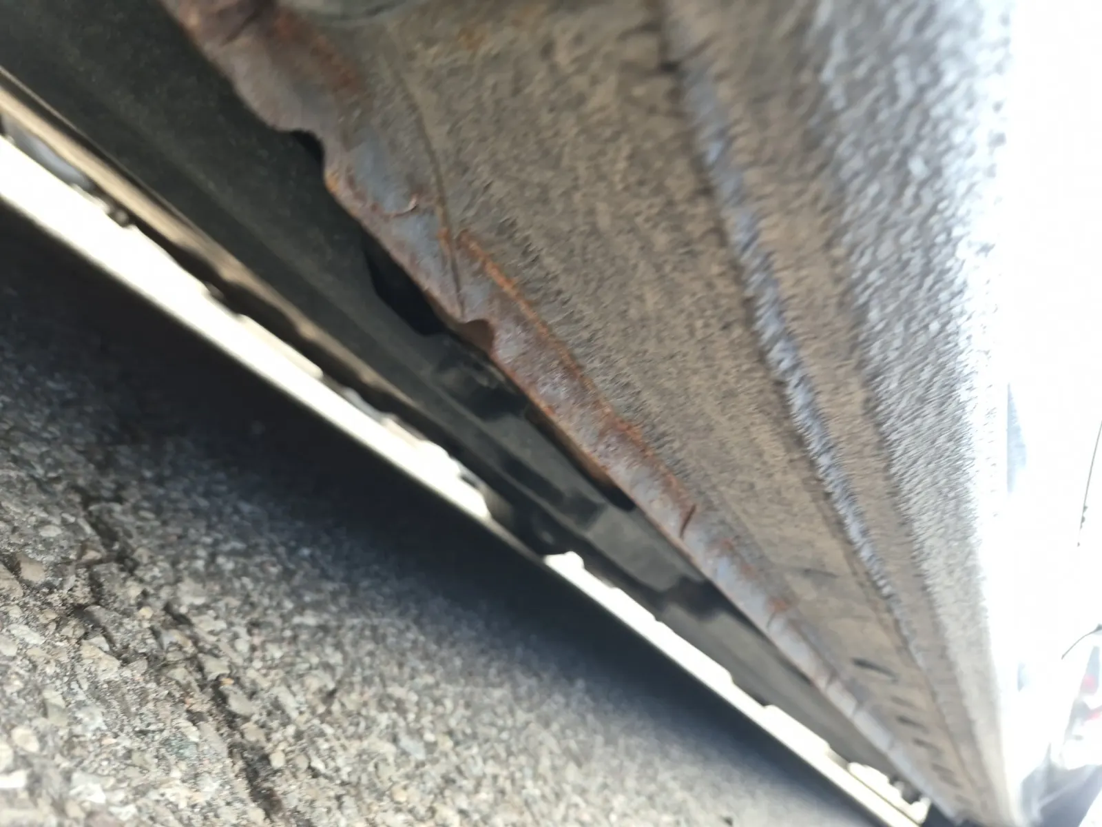 Undercarriage - Passenger Photo