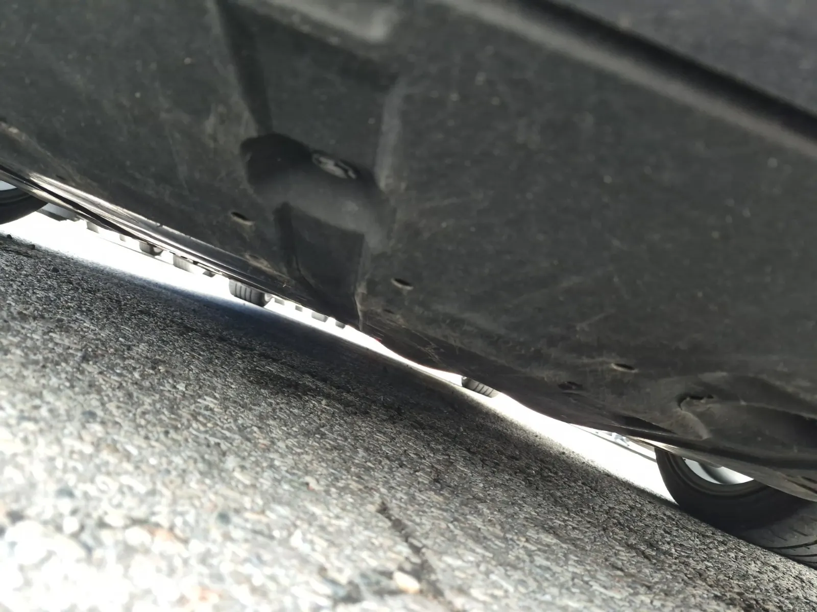 Undercarriage - Front Photo