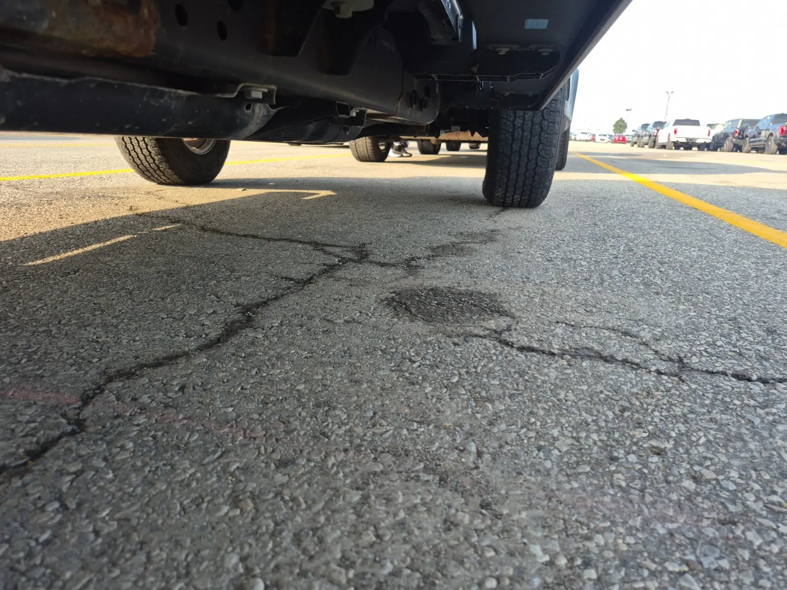 Undercarriage - Passenger Photo