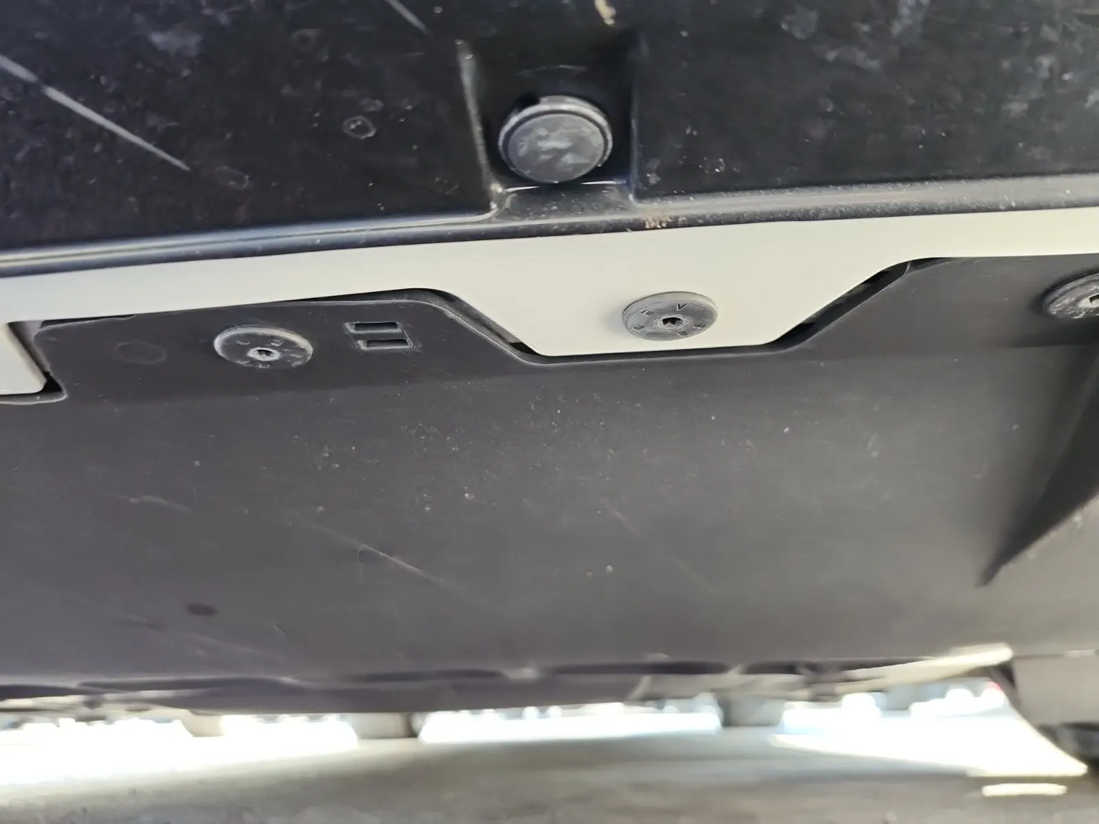 Undercarriage - Front Photo