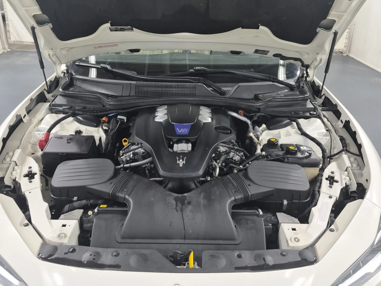 Engine Photo