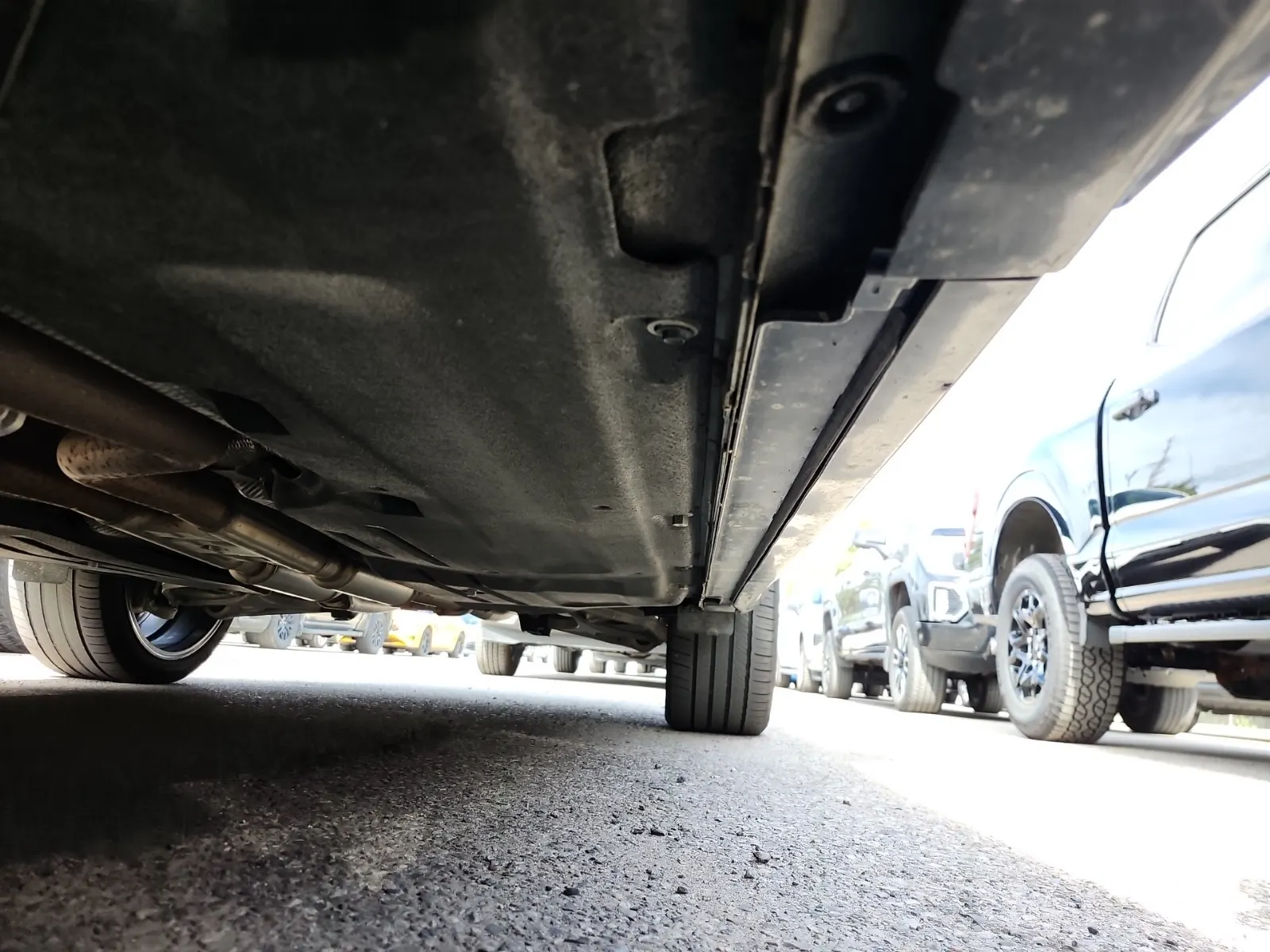 Undercarriage - Driver Photo