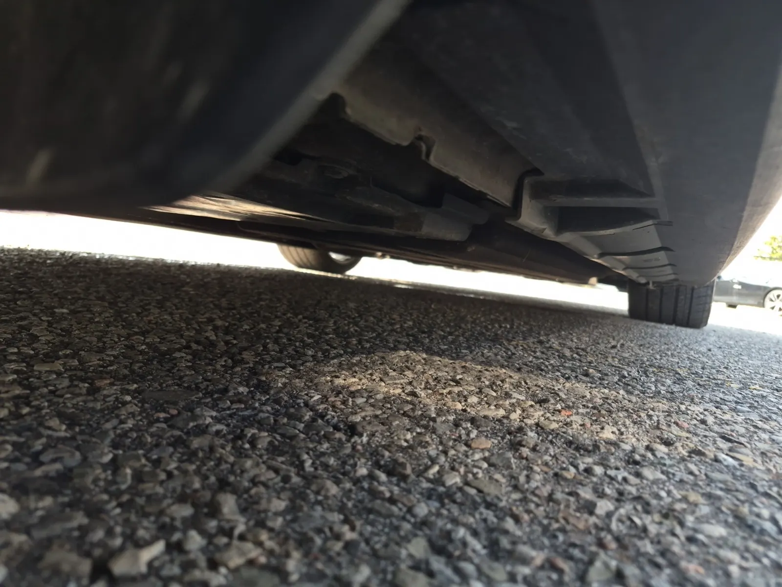 Undercarriage - Passenger Photo