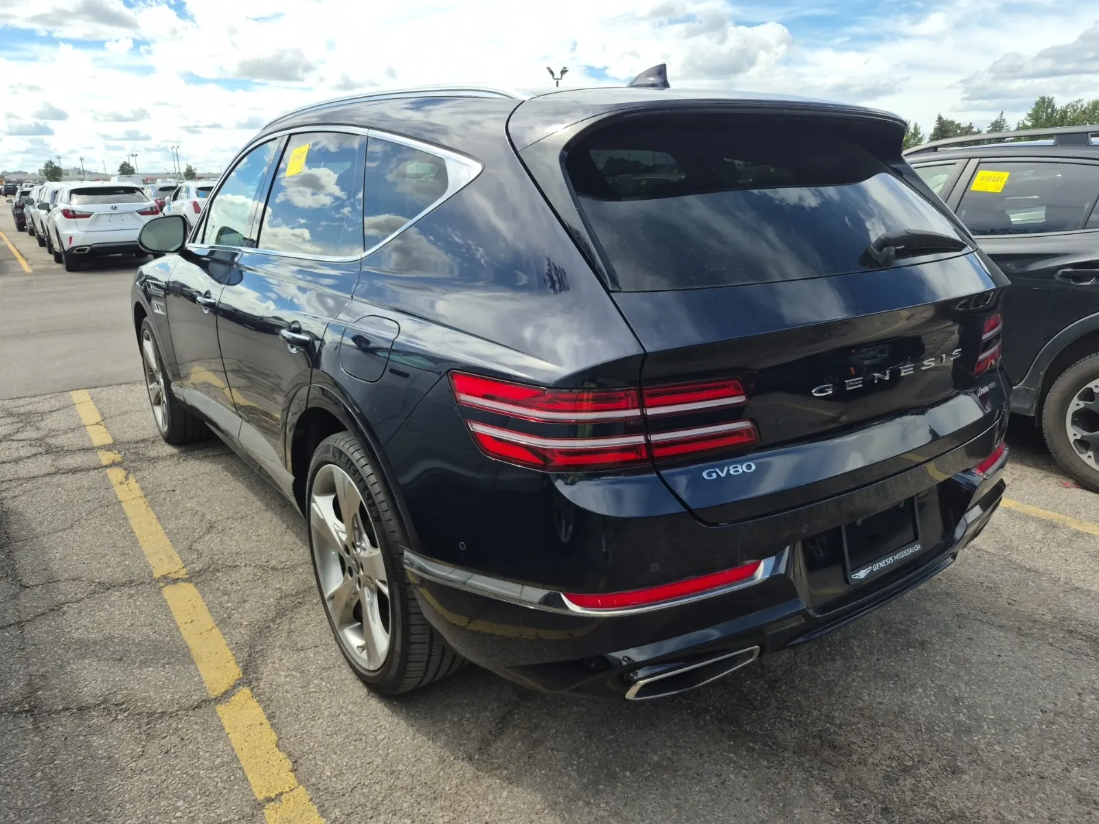 Driver Rear 3/4 Photo