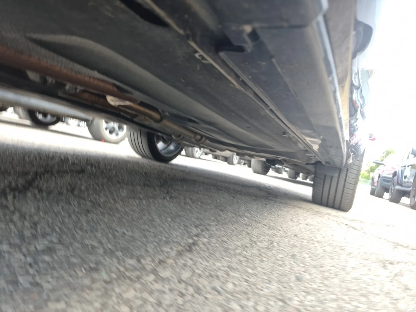 Undercarriage - Driver Photo
