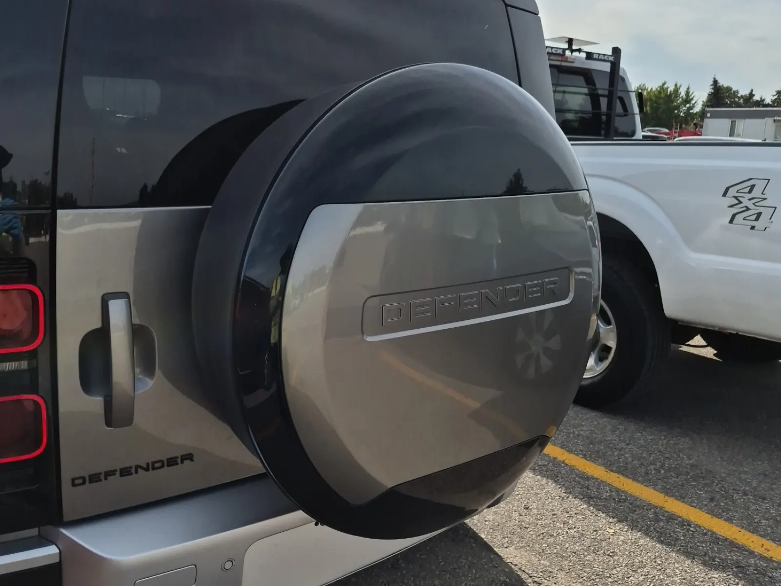 Spare Tire & Wheel Photo