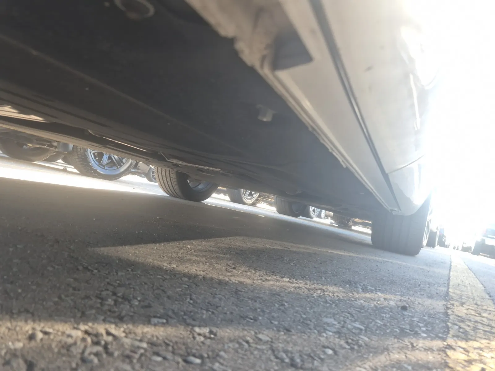 Undercarriage - Passenger Photo