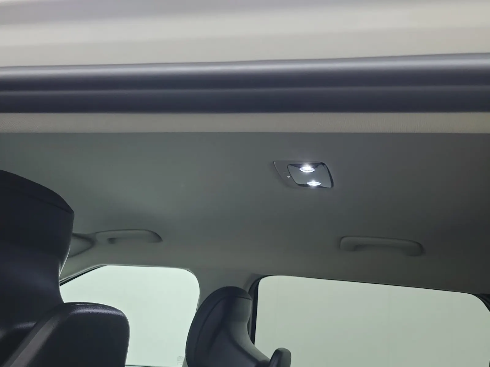 Interior Roof Photo