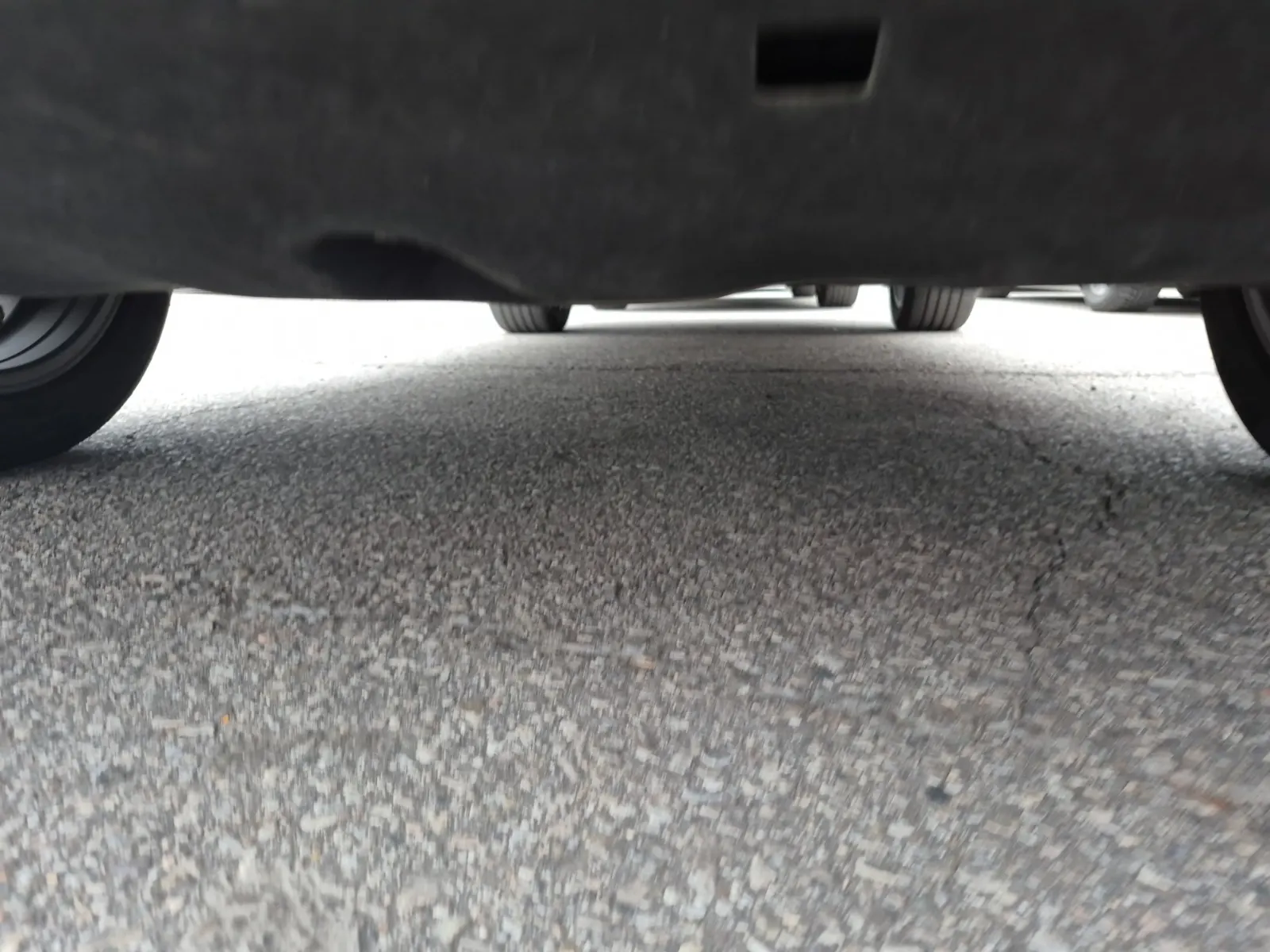 Undercarriage - Front Photo