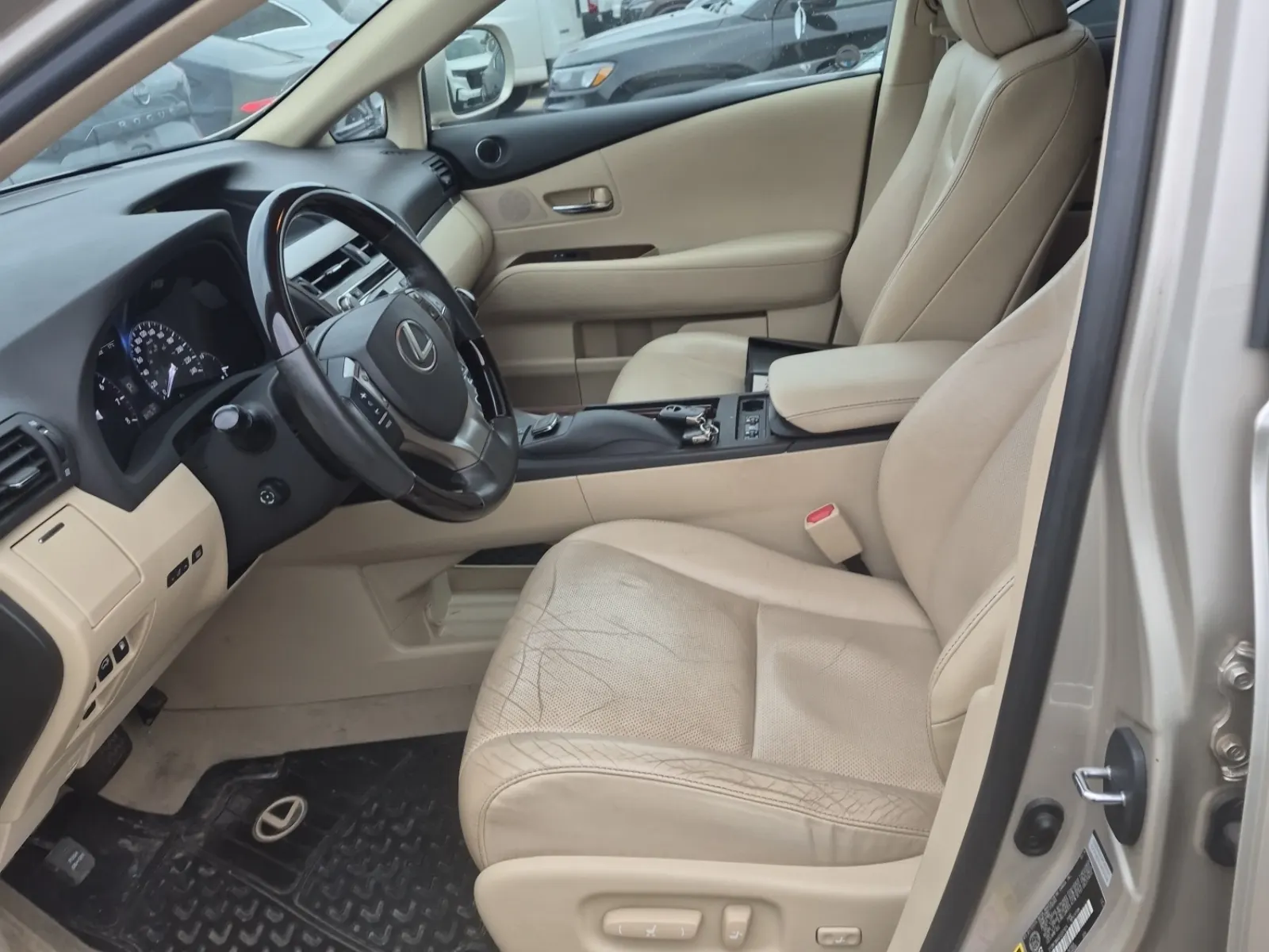 Front Interior Photo