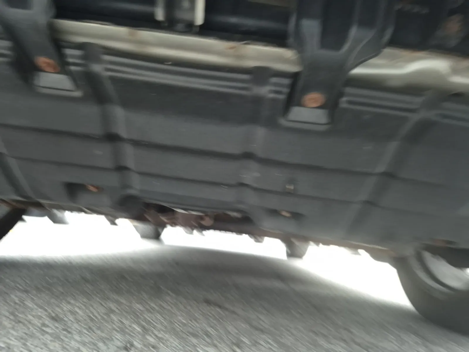 Undercarriage - Front Photo