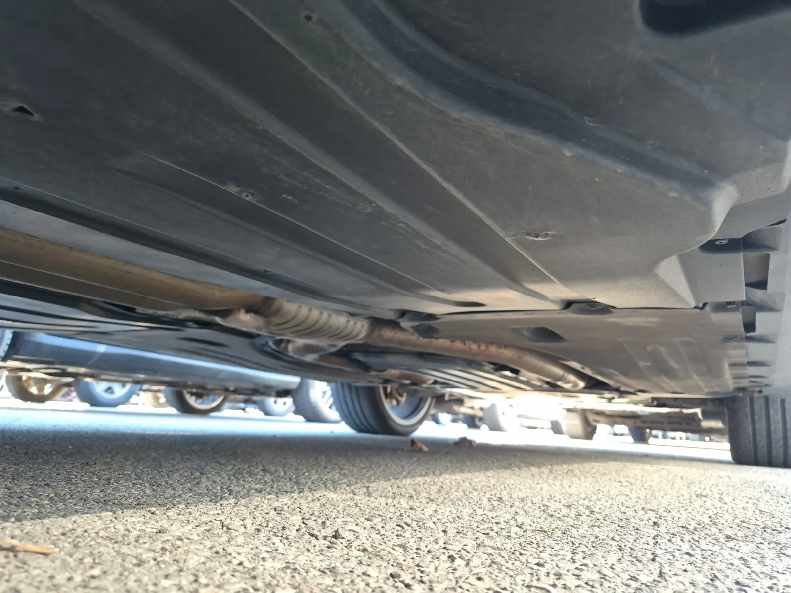 Undercarriage - Passenger Photo