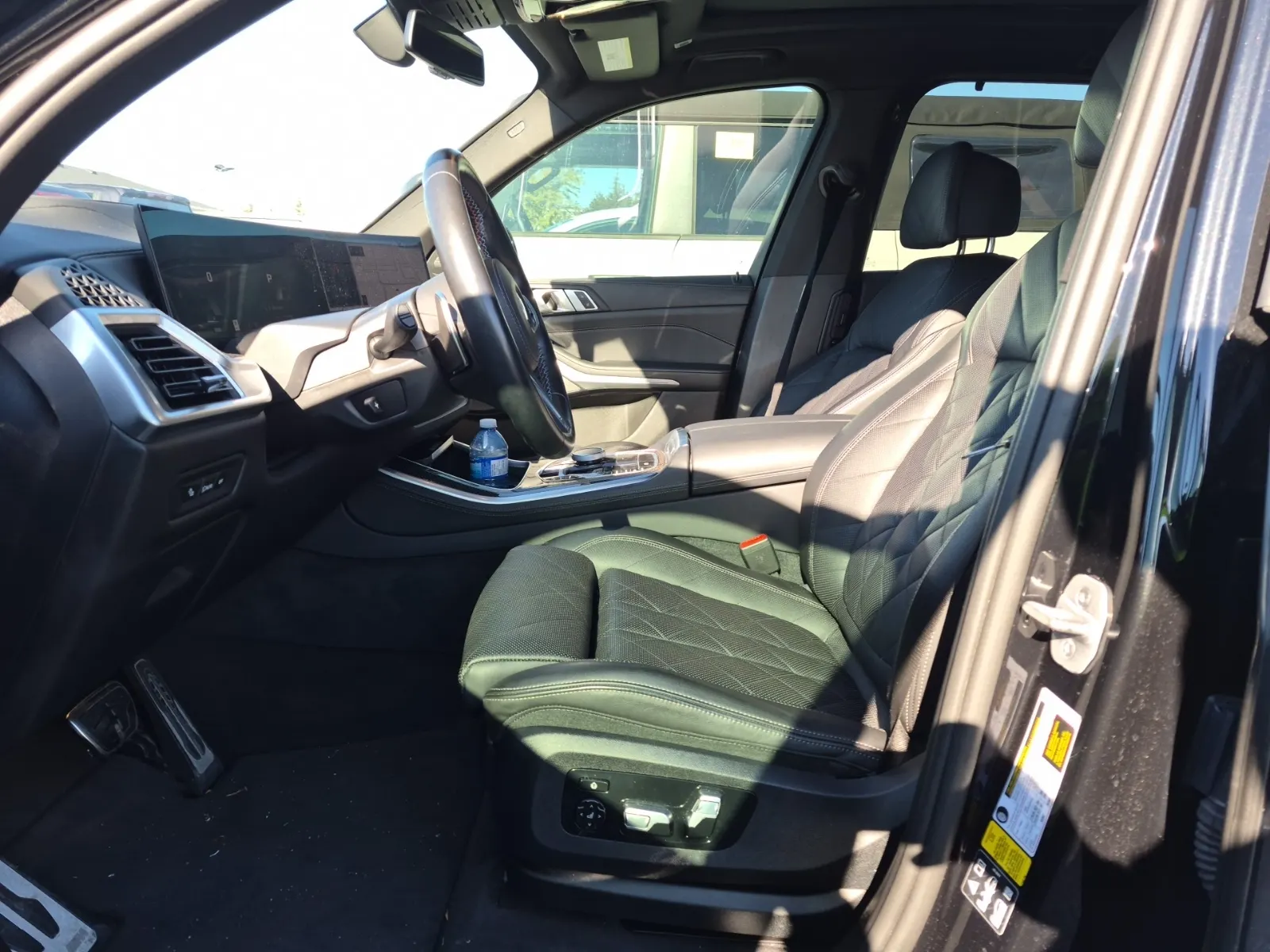 Front Interior Photo