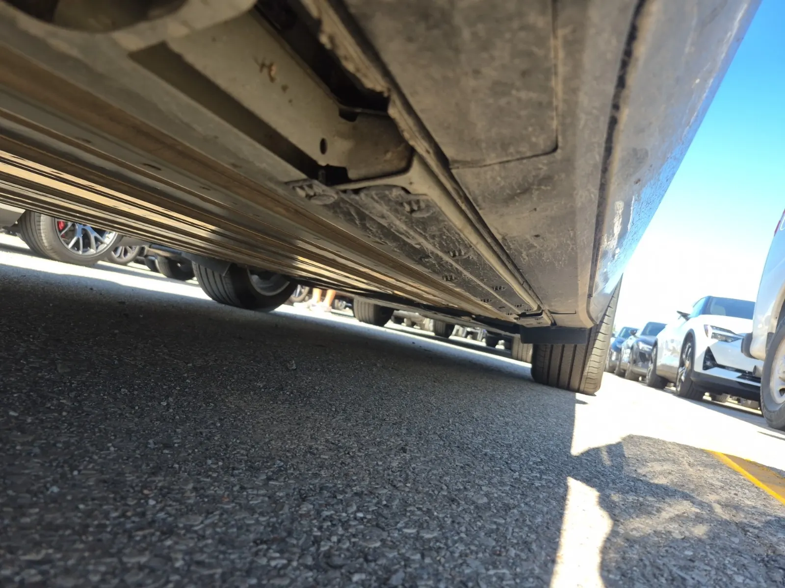 Undercarriage - Driver Photo