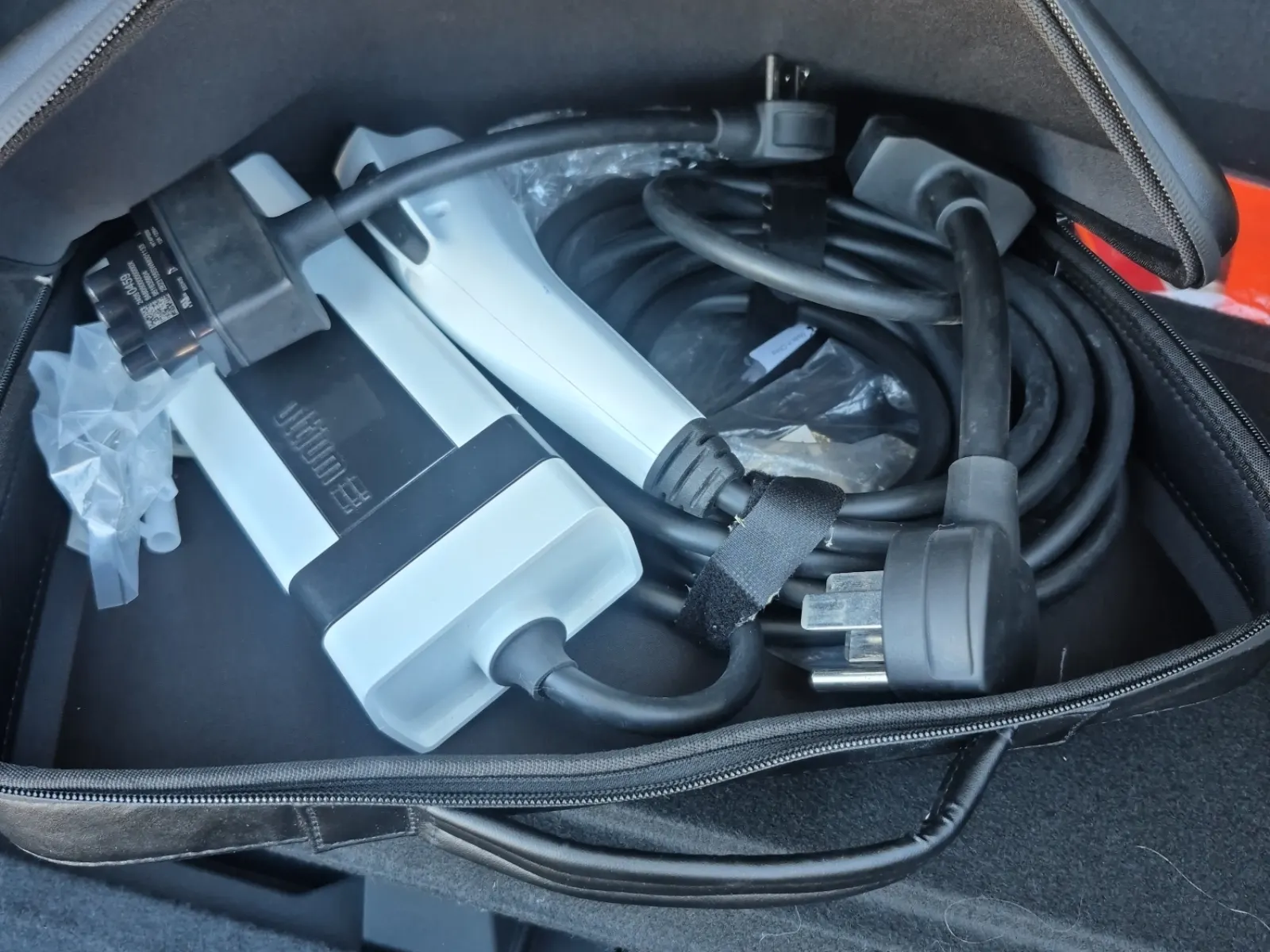 Charging Cable Photo