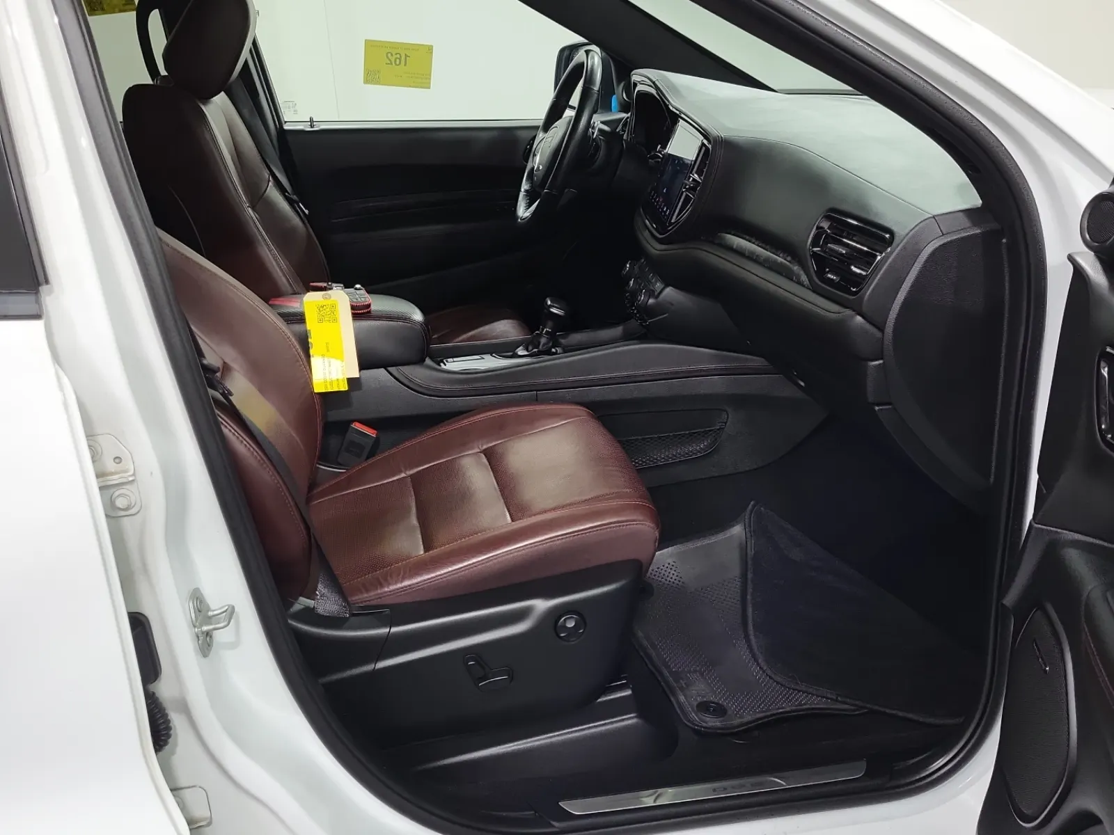 Right Side Interior Photo