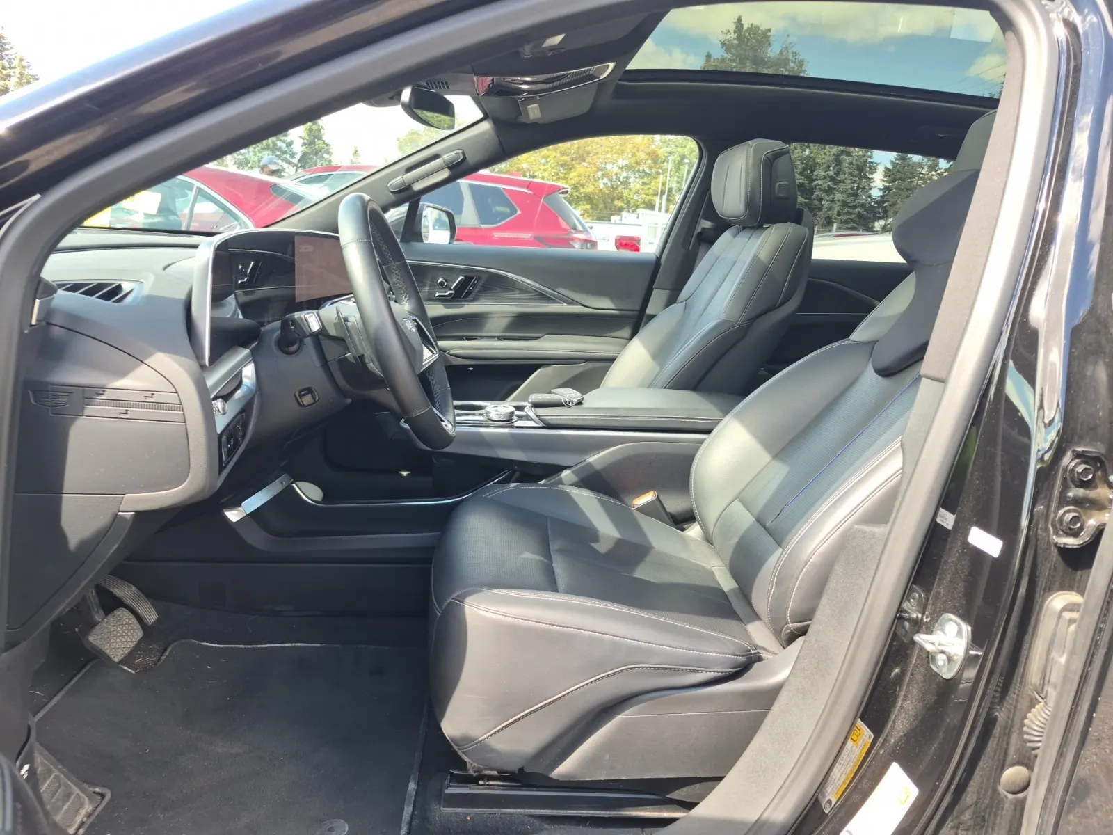 Front Interior Photo