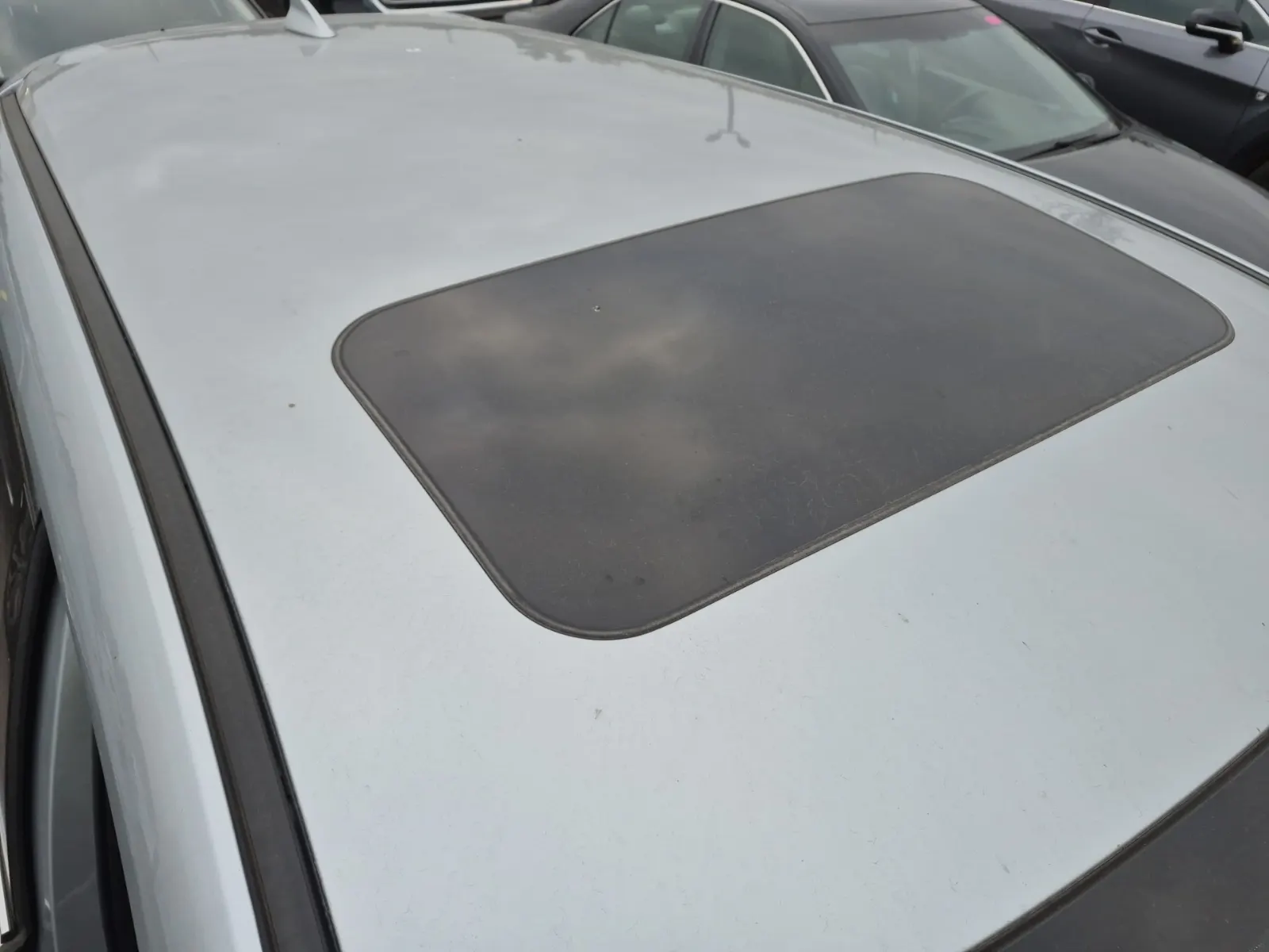 Exterior Roof Photo