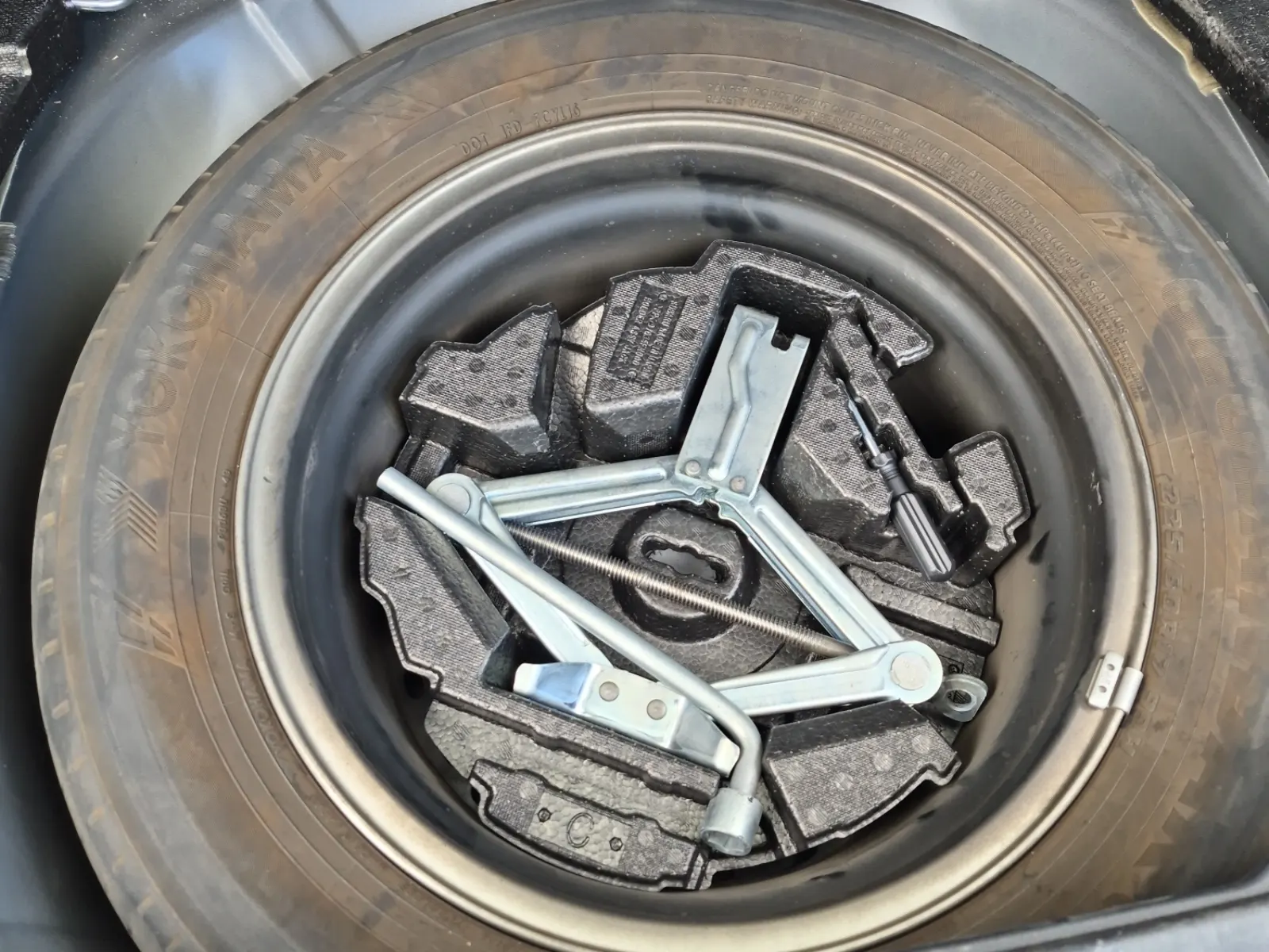 Spare Tire & Wheel Photo