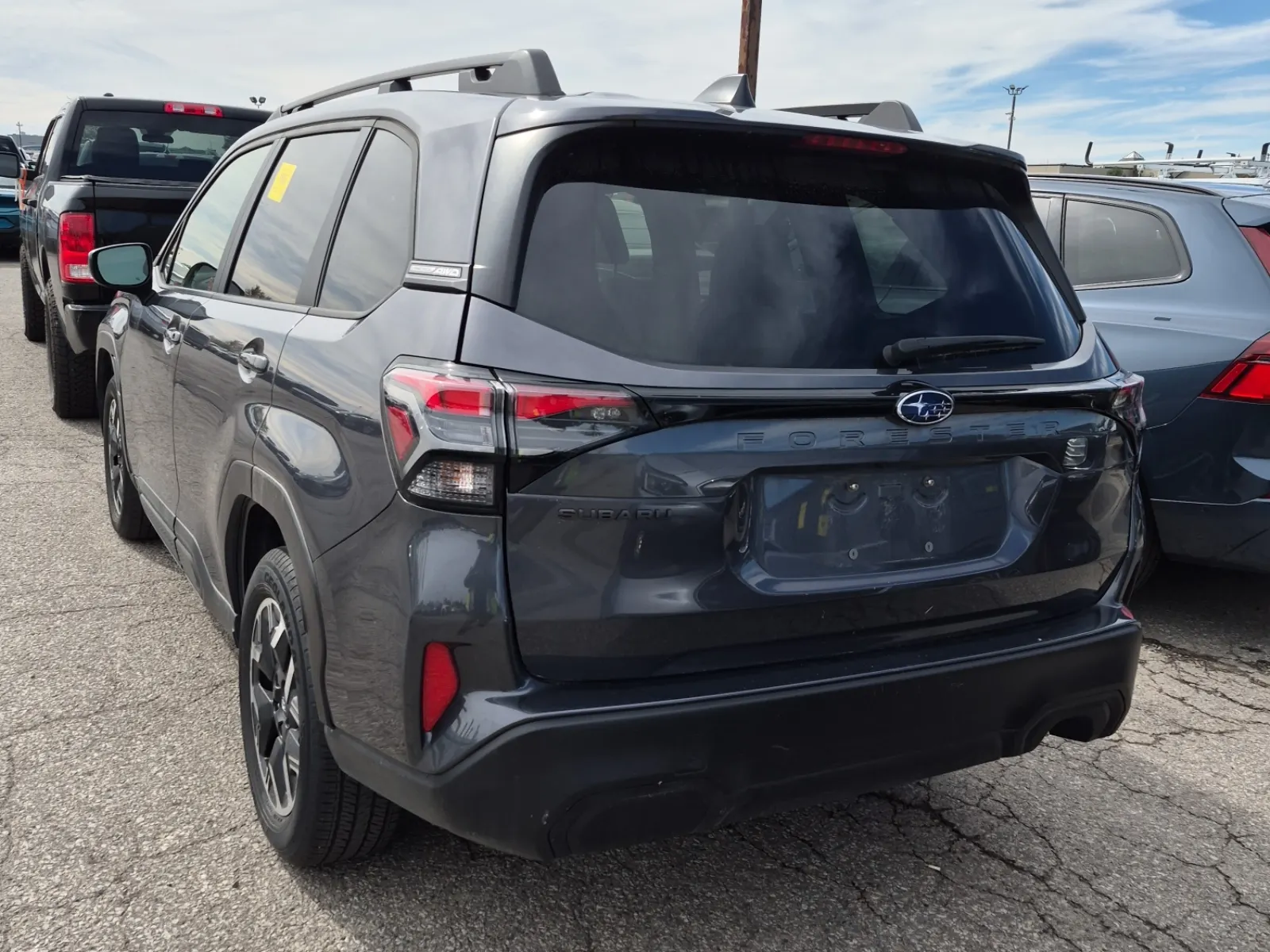 Driver Rear 3/4 Photo
