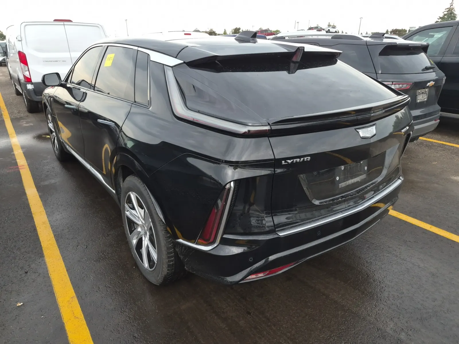 Driver Rear 3/4 Photo