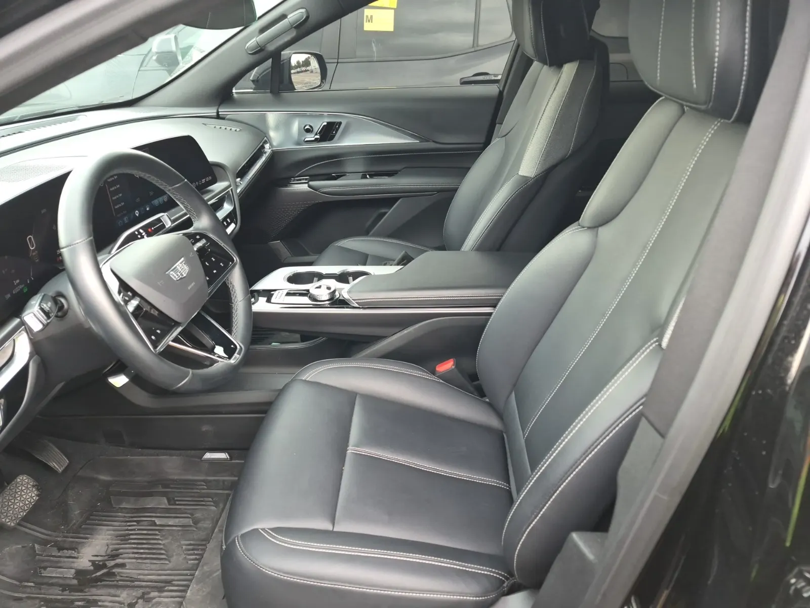 Front Interior Photo