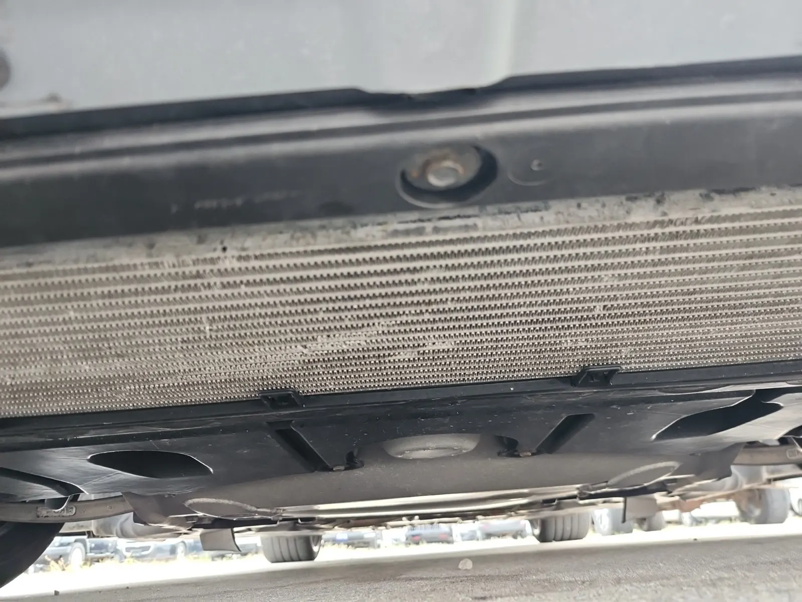 Undercarriage - Front Photo
