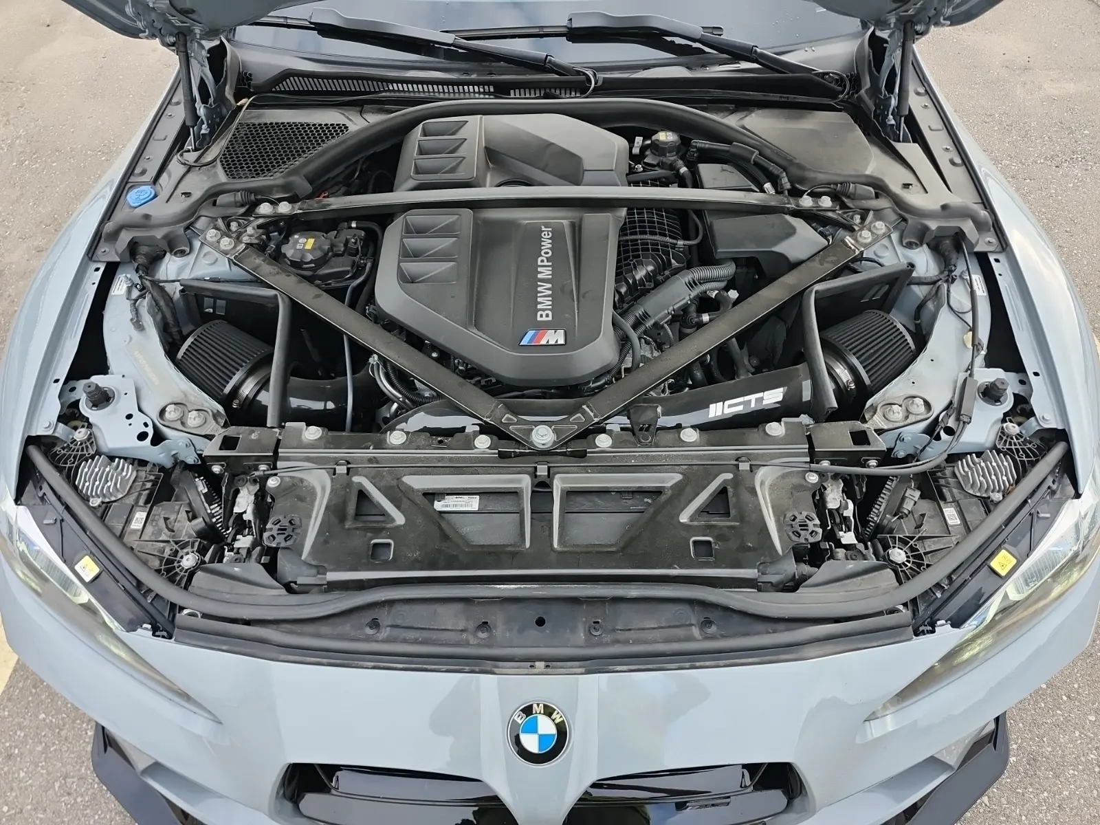 Engine Photo