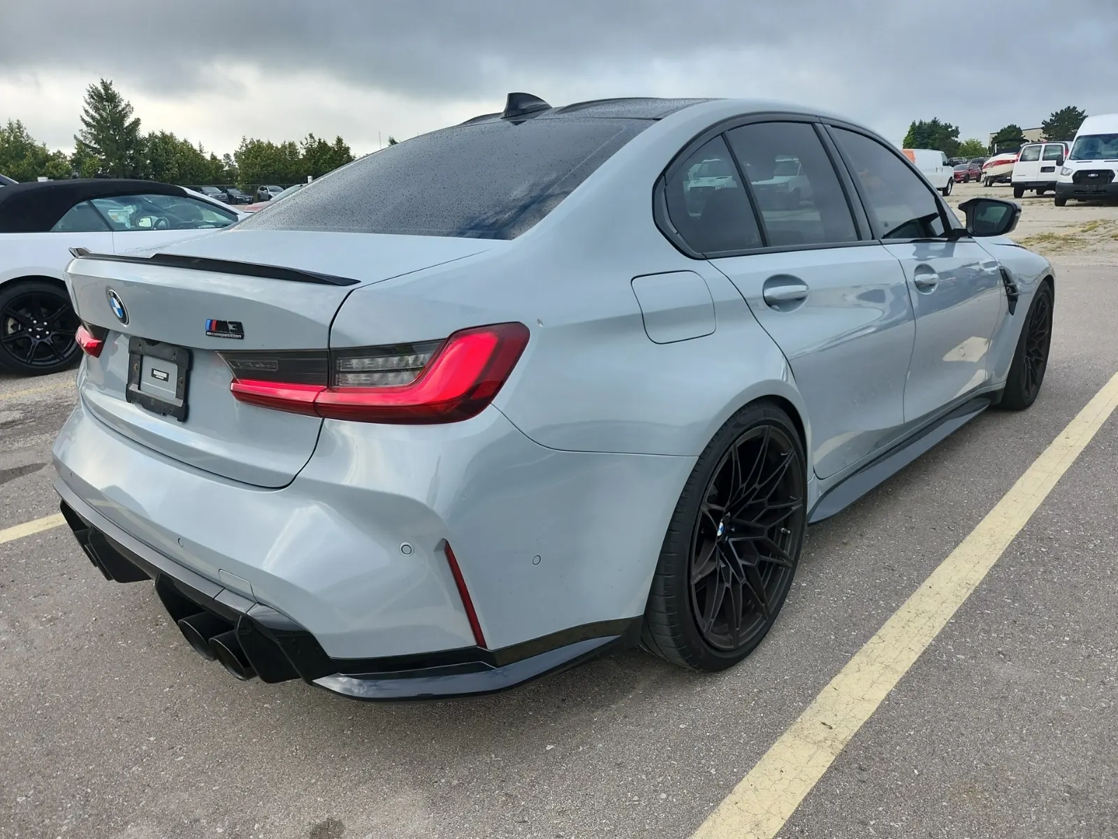 Passenger Rear 3/4 Photo