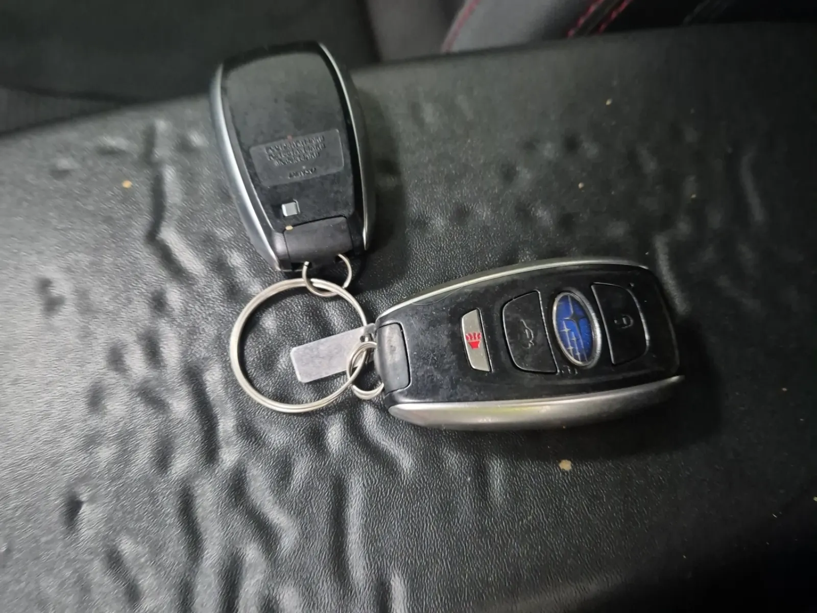 Keys/Fobs/Manual Photo