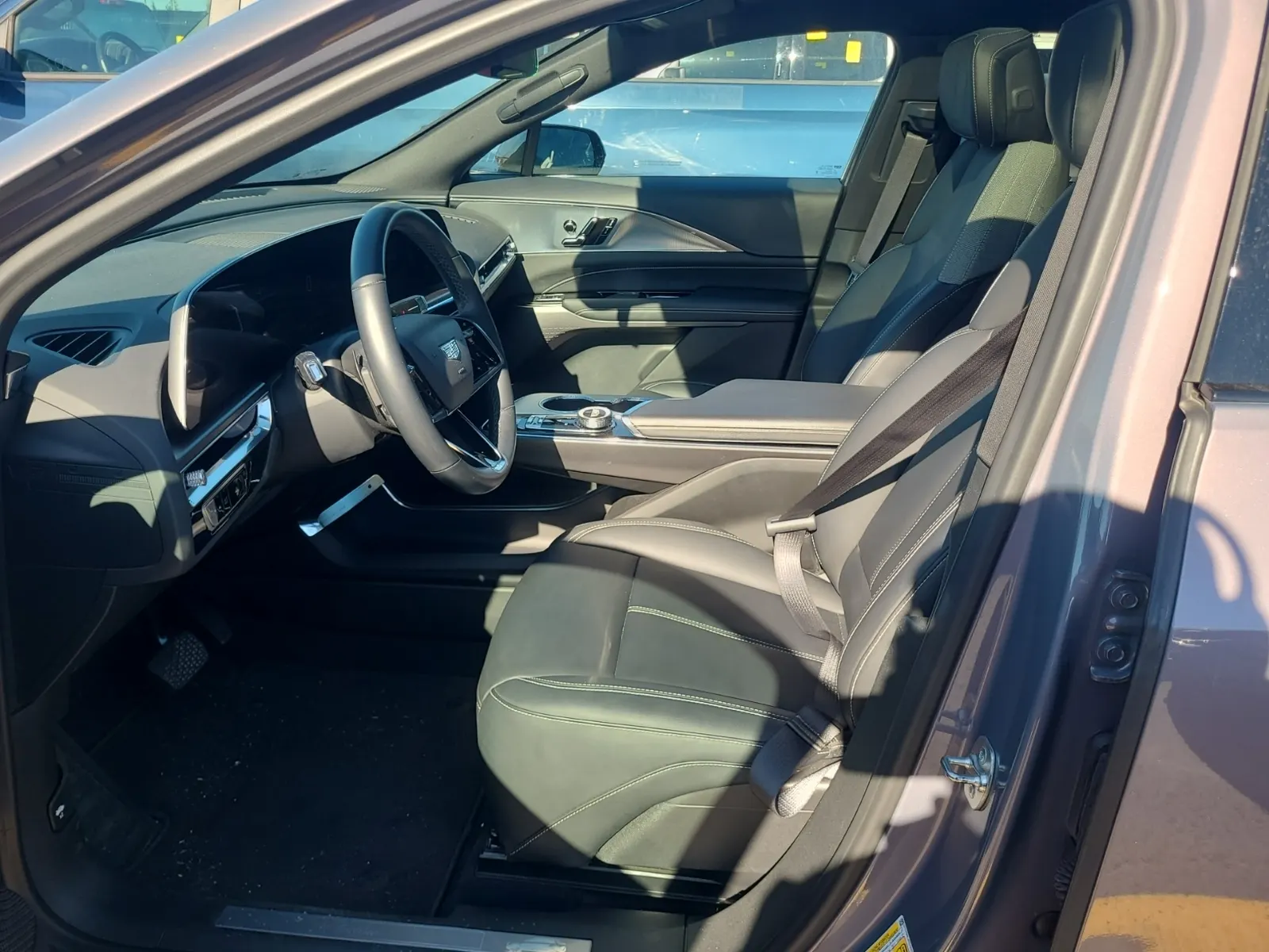Front Interior Photo