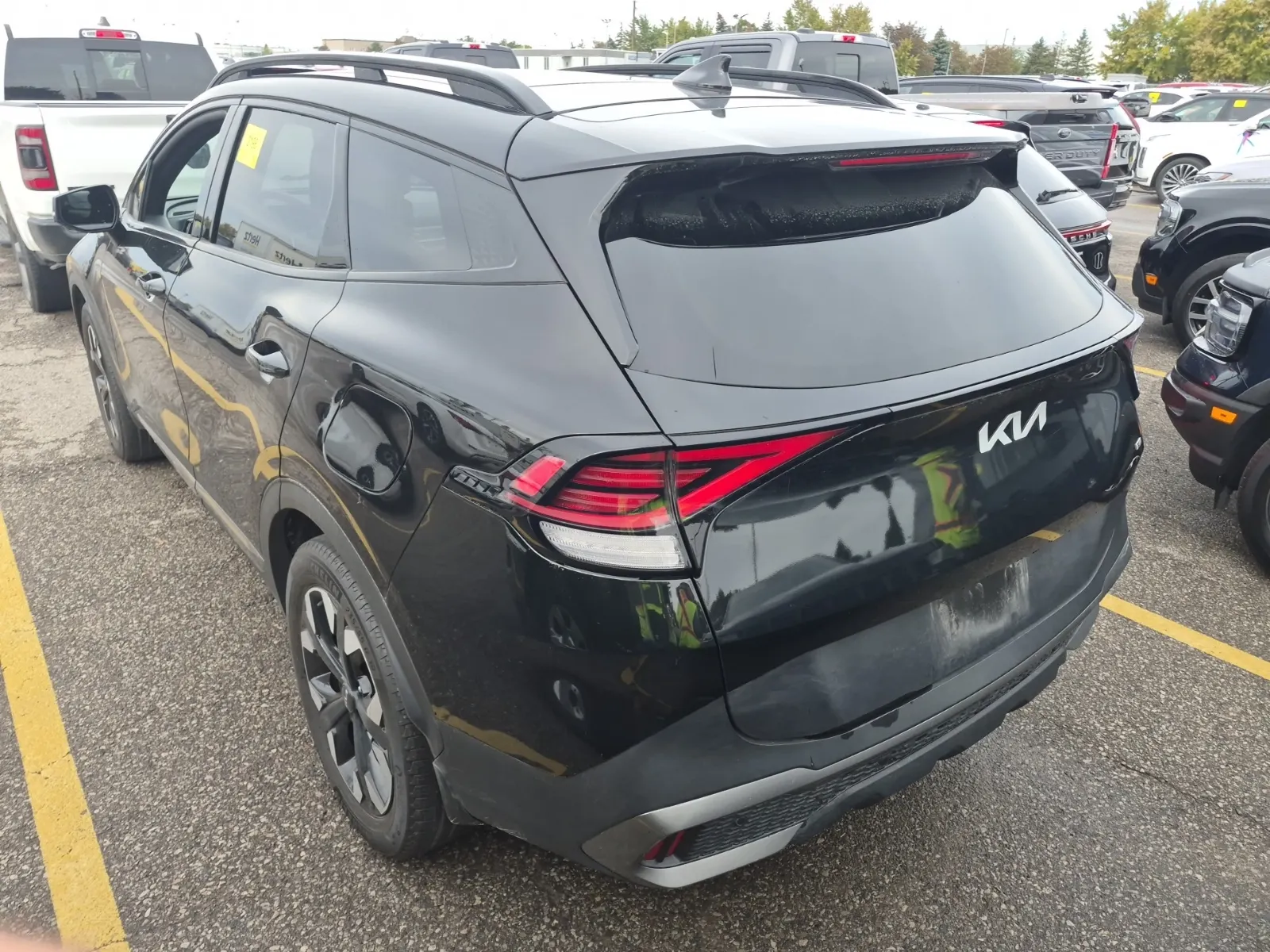 Driver Rear 3/4 Photo