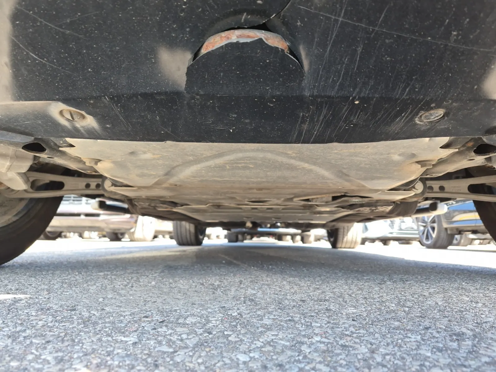 Undercarriage - Front Photo