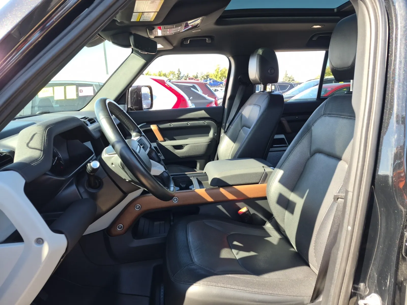 Front Interior Photo