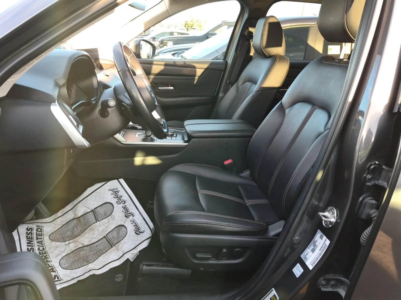 Front Interior Photo